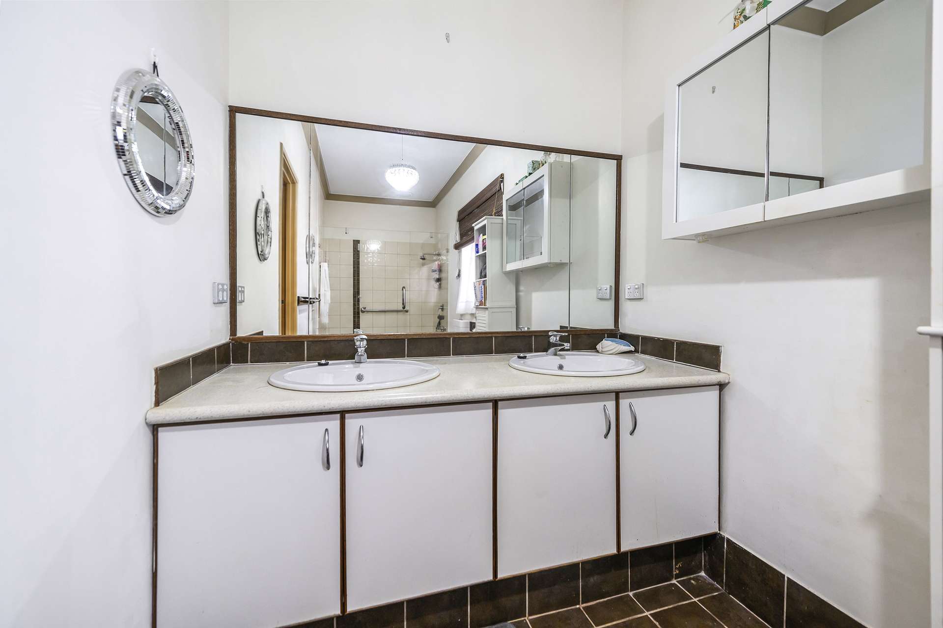 216 Powderbark Road, Lower Chittering For Sale by Farmbuy.com - image 14