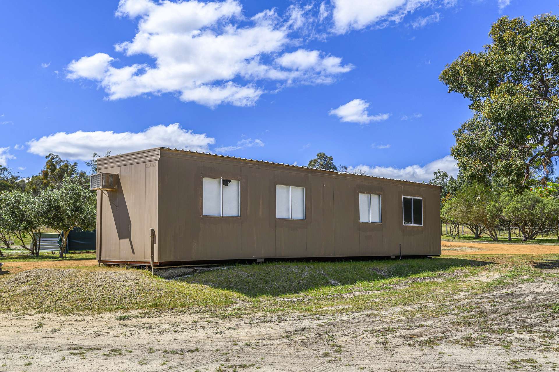 216 Powderbark Road, Lower Chittering For Sale by Farmbuy.com - image 31