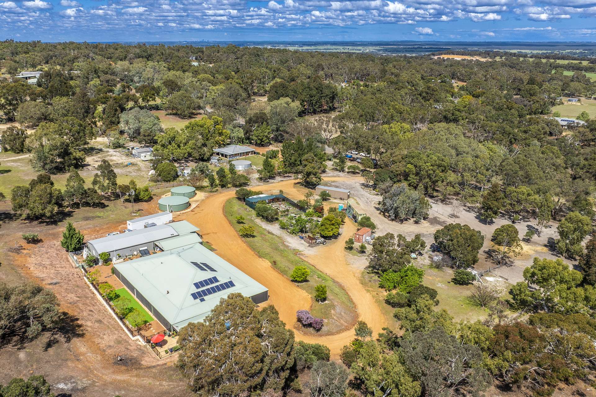 216 Powderbark Road, Lower Chittering For Sale by Farmbuy.com - image 35