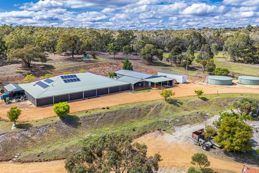 216 Powderbark Road, Lower Chittering WA 6084