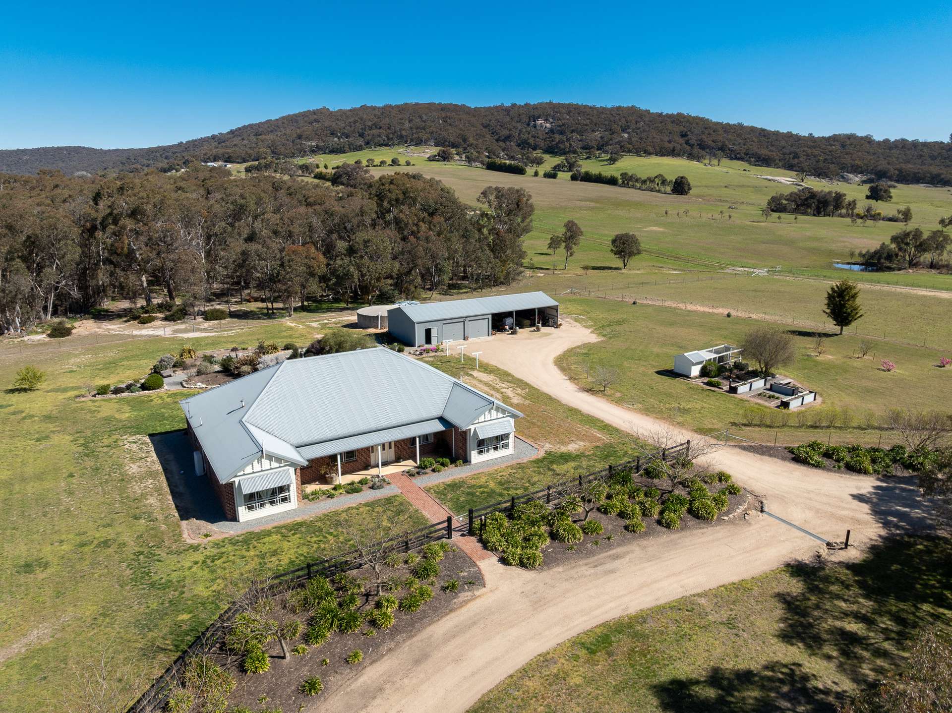 1821 Mitchell Highway, The Rocks Auction by Farmbuy.com - image 4