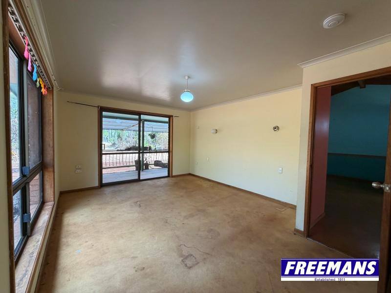 102 Barrons Road, Kingaroy For Sale by Farmbuy.com - image 13
