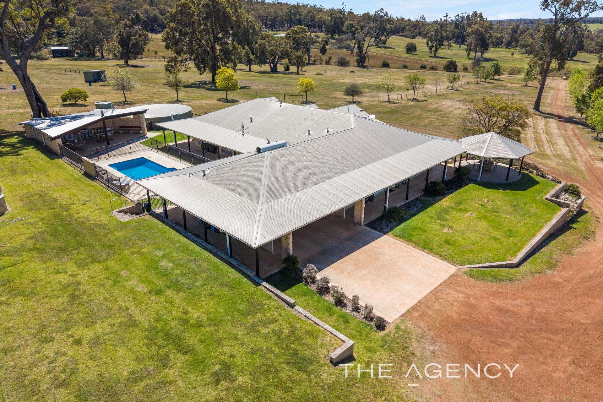 7915 Lilydale Road, Gidgegannup For Sale by Farmbuy.com - image 7