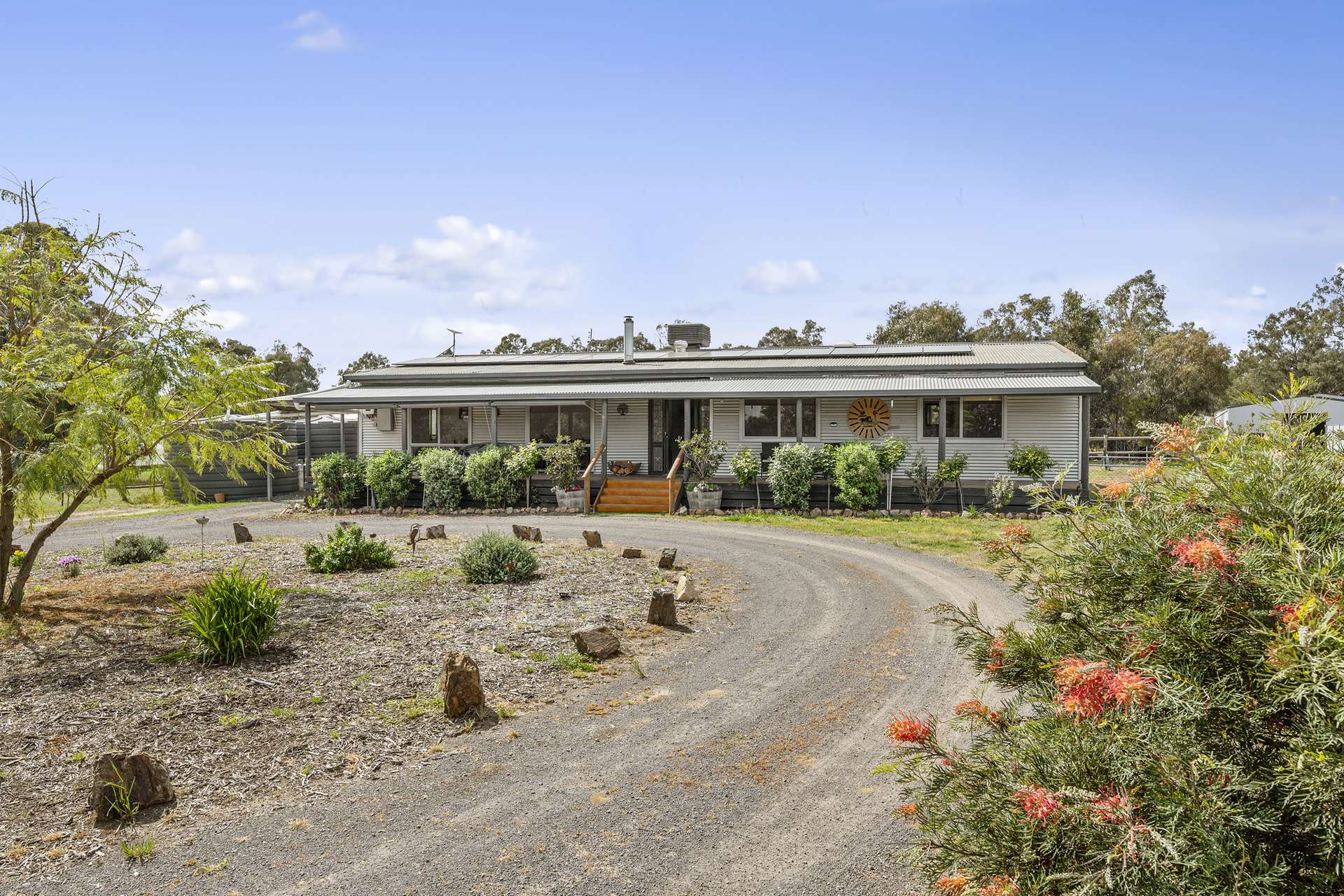 17 McDiarmids Road, Violet Town For Sale by Farmbuy.com - image 2