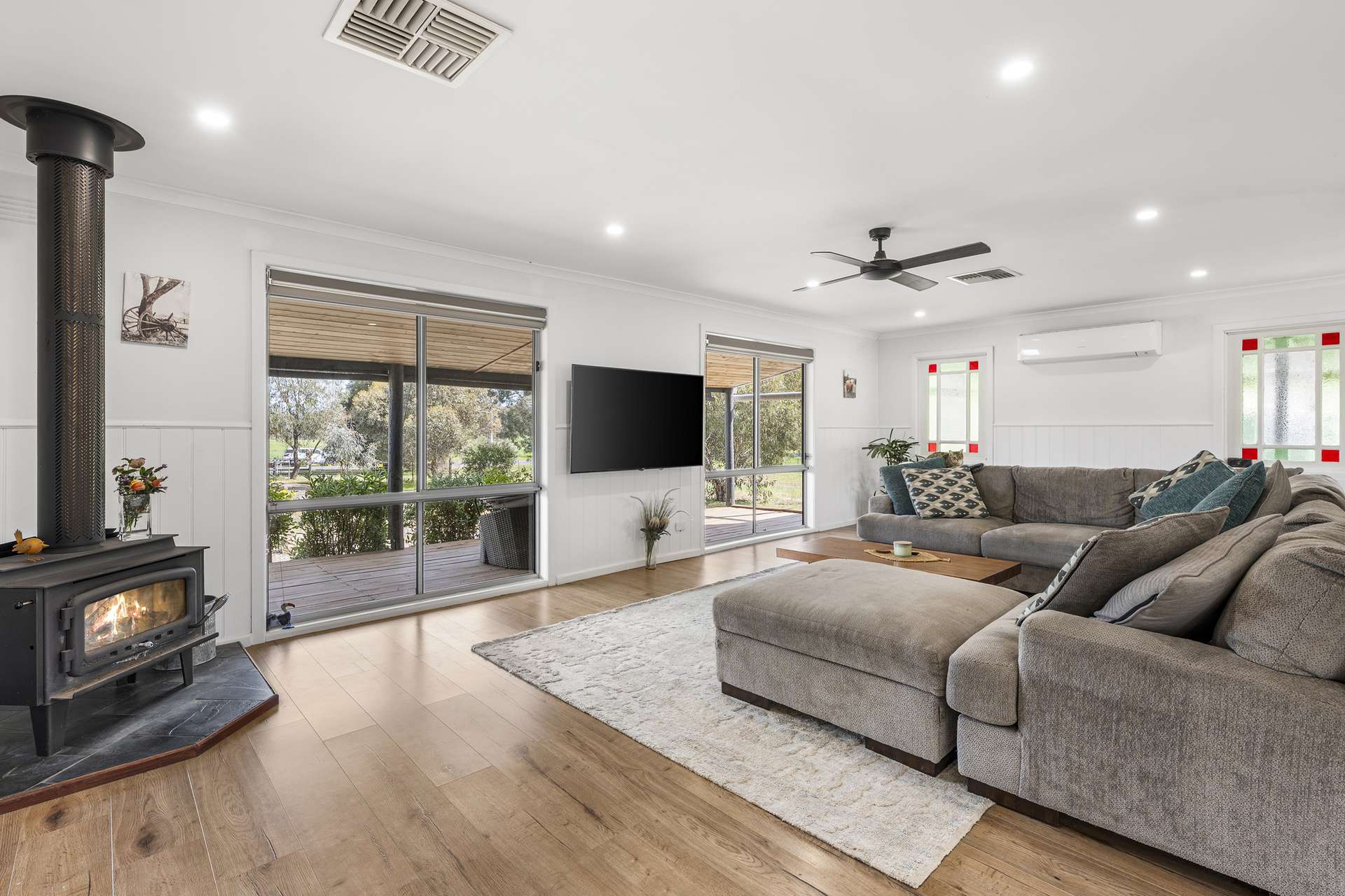 17 McDiarmids Road, Violet Town For Sale by Farmbuy.com - image 6