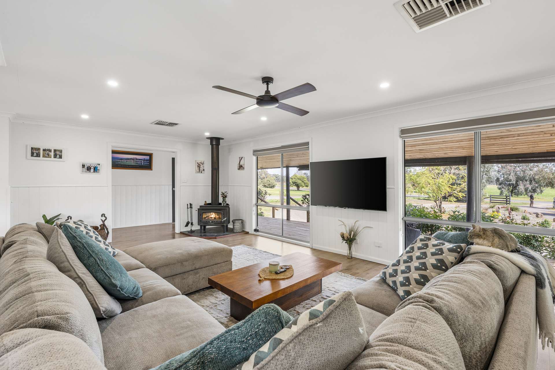 17 McDiarmids Road, Violet Town For Sale by Farmbuy.com - image 8