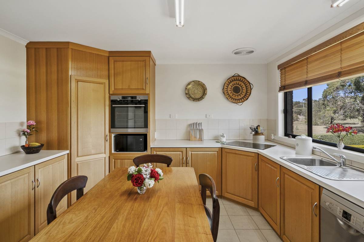 7B Burgess Street, Swansea For Sale by Farmbuy.com - image 3