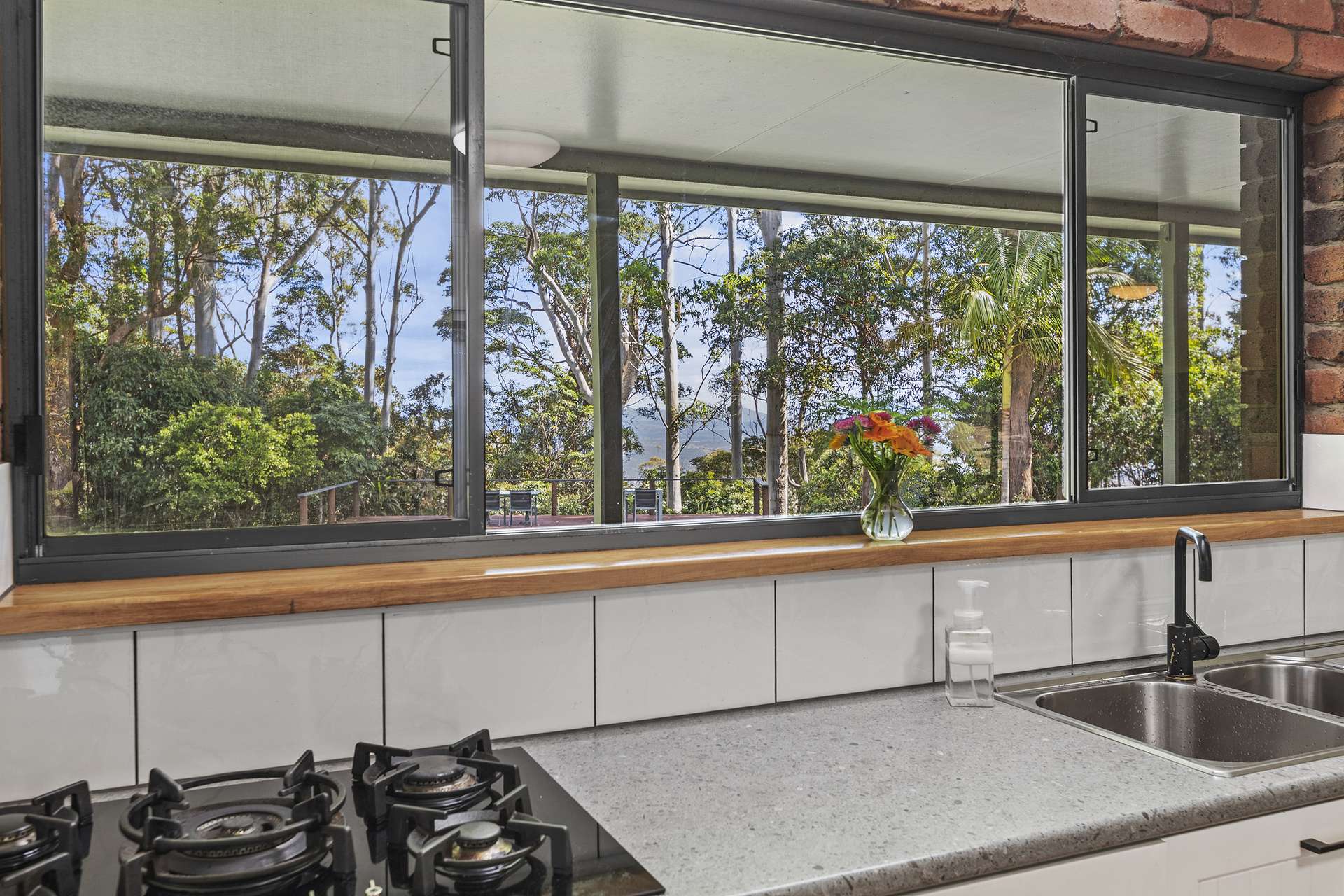 118 Beacon Road, Tamborine Mountain For Sale by Farmbuy.com - image 4