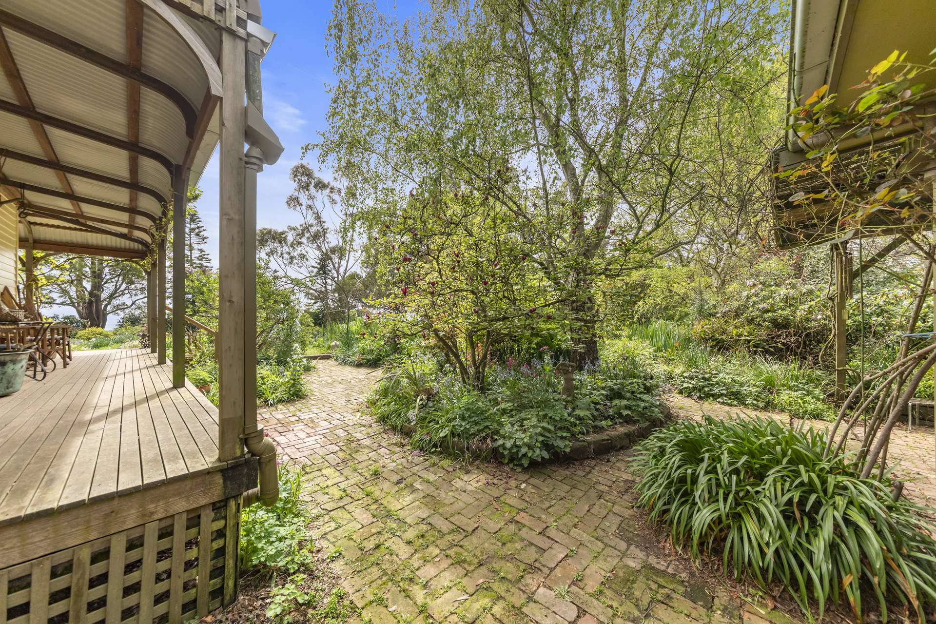 52 Earls Road, Yarragon South For Sale by Farmbuy.com - image 9