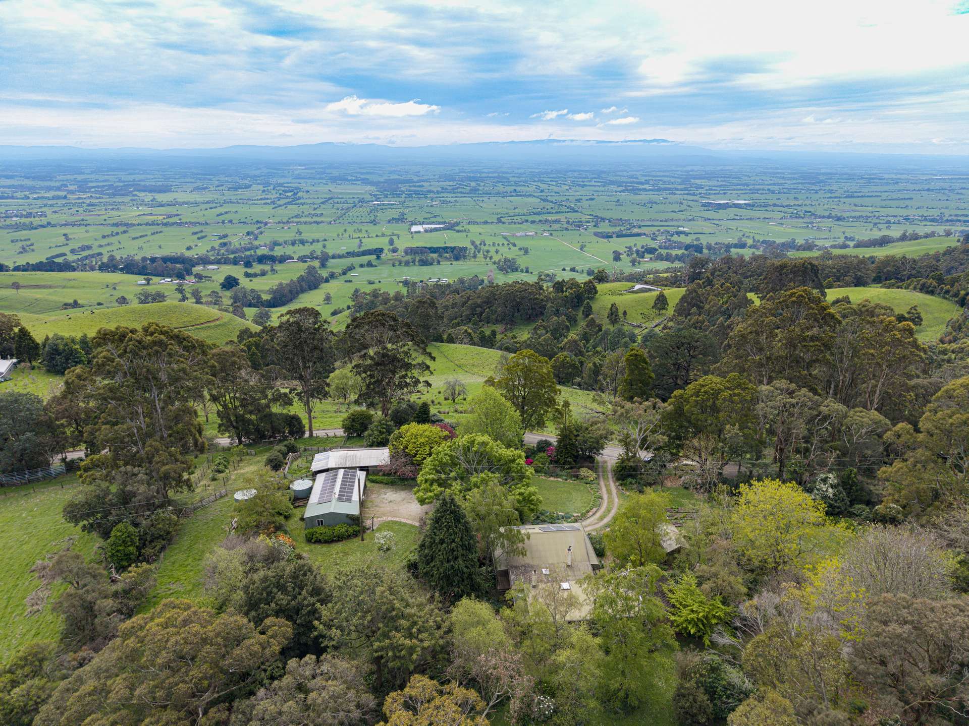 52 Earls Road, Yarragon South For Sale by Farmbuy.com - image 29