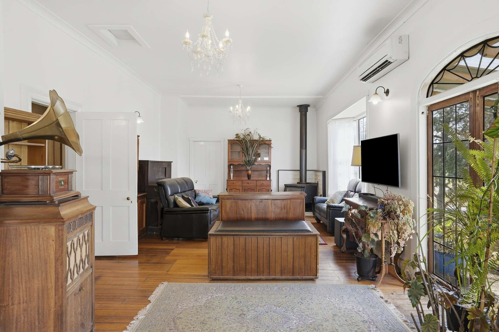 25 Fern Bank Road, Osmaston For Sale by Farmbuy.com - image 6