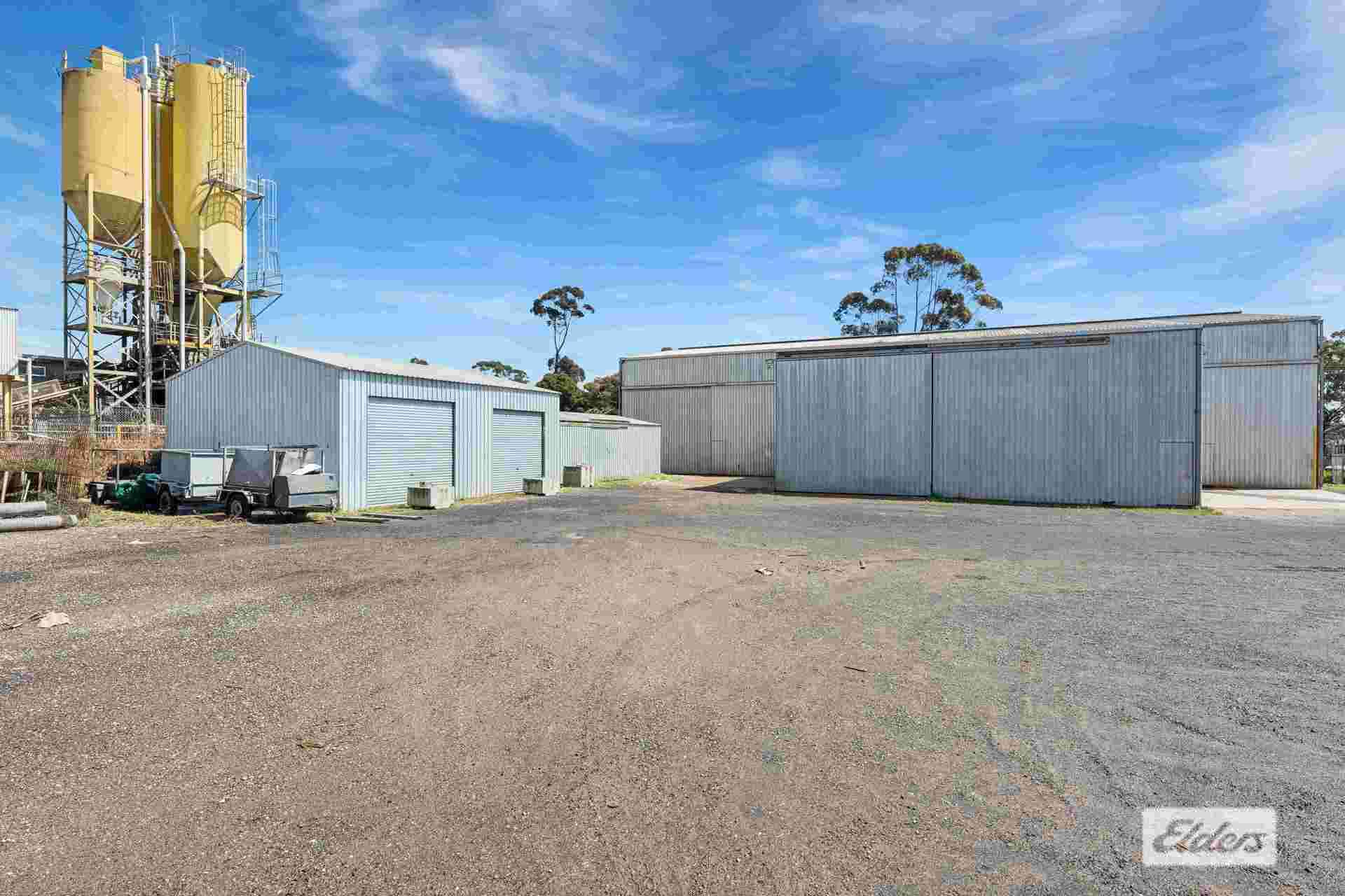 165-167 Allingham Street, Golden Square For Sale by Farmbuy.com - image 7