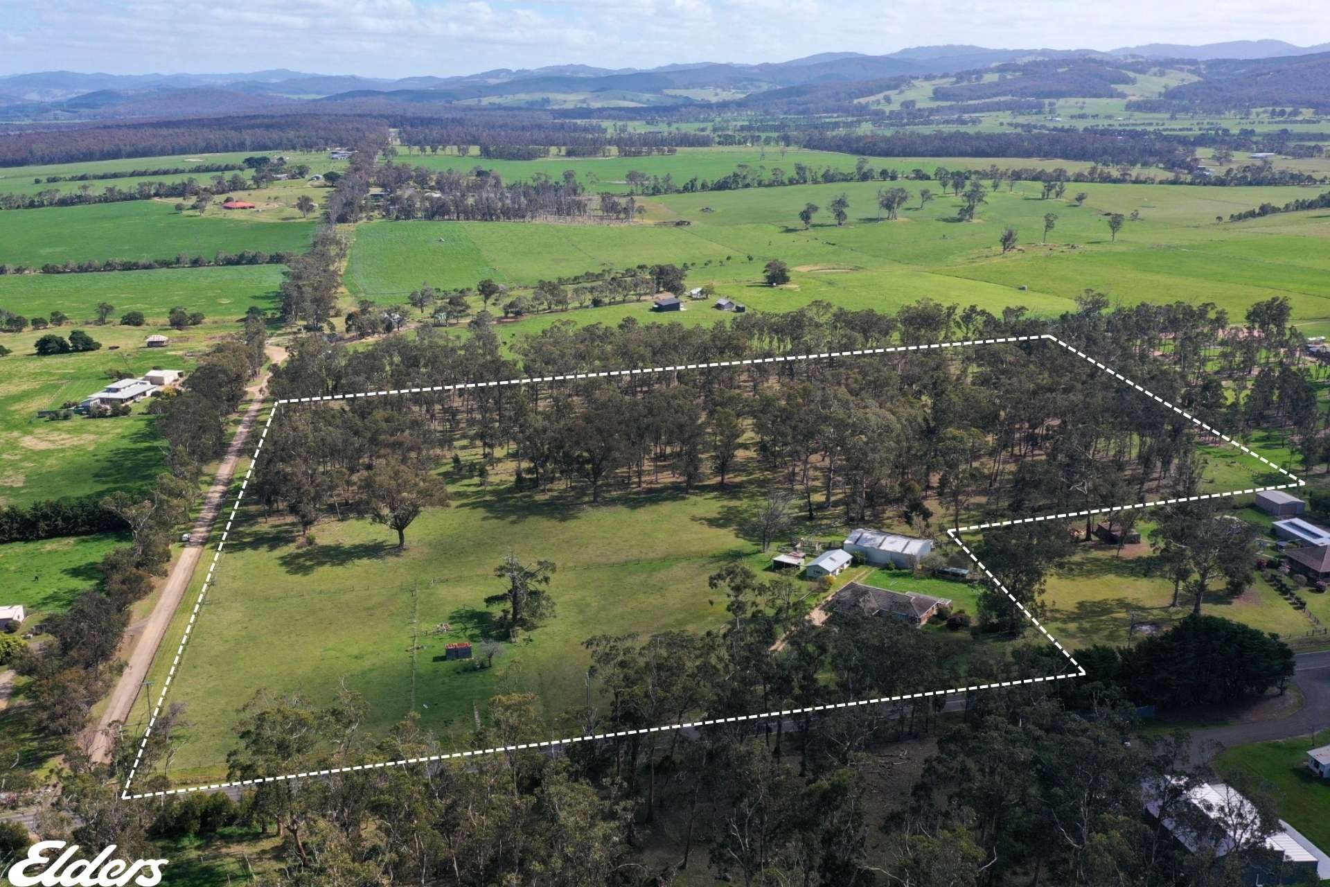341 Tarra Valley Road, Devon North For Sale by Farmbuy.com - image 2