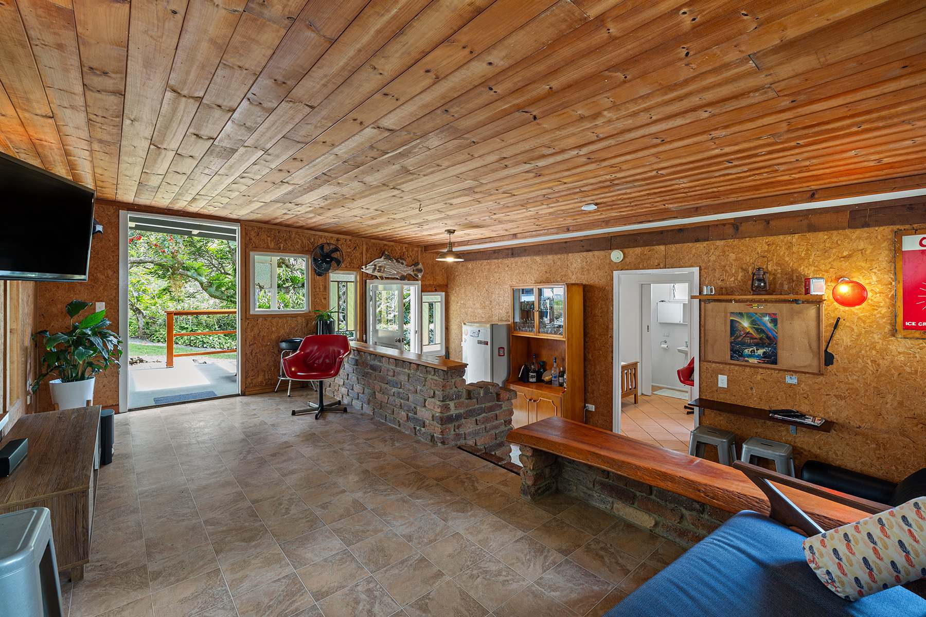 239 Towen Mount Road, Towen Mountain For Sale by Farmbuy.com - image 23