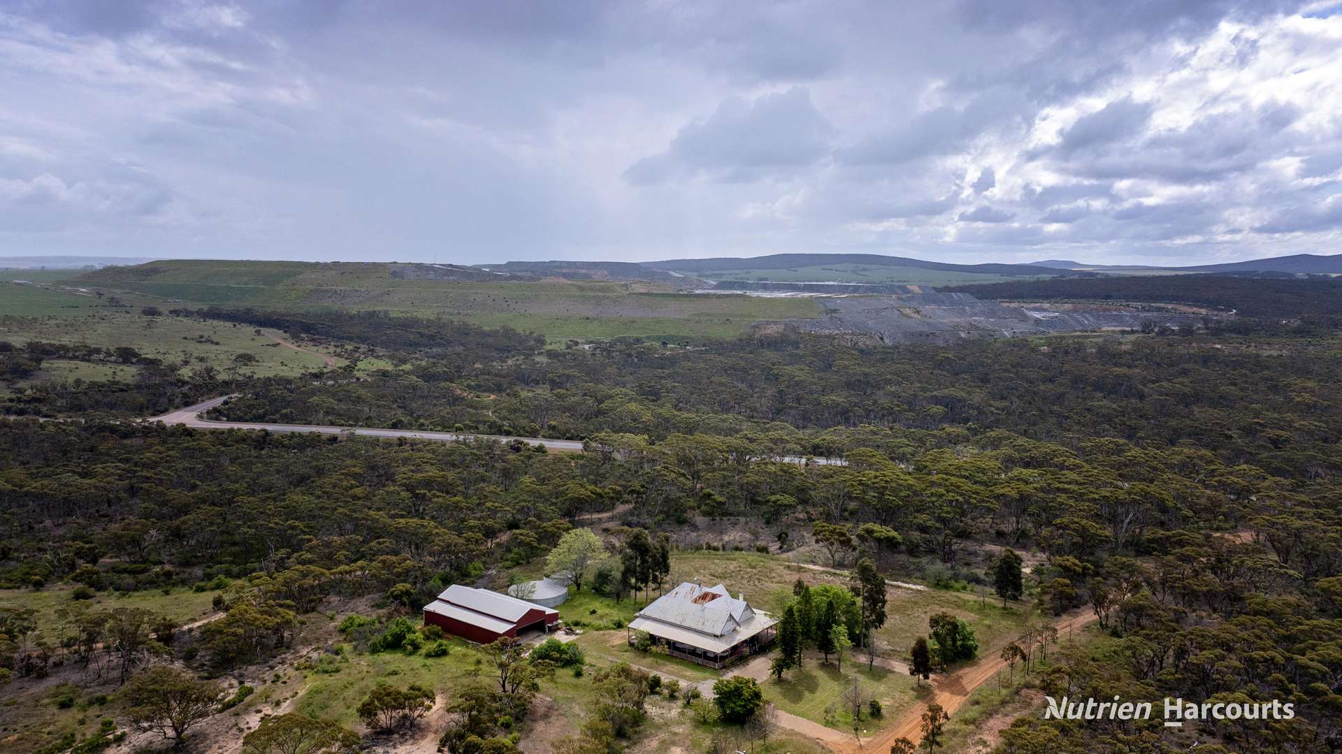 97 Carlisle Street, Ravensthorpe For Sale by Farmbuy.com - image 6
