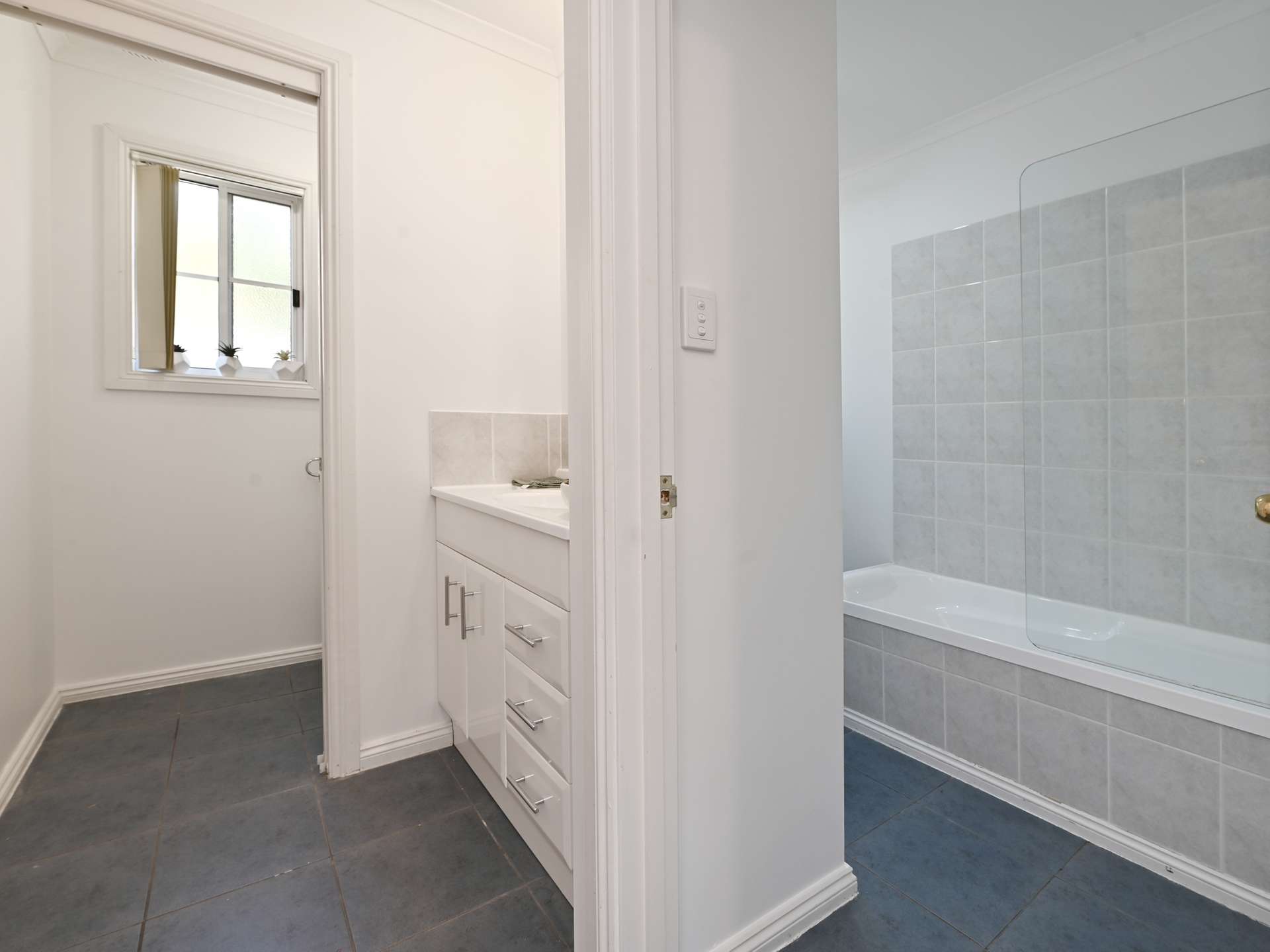 33 Tongatabu Road, Dromedary For Sale by Farmbuy.com - image 20
