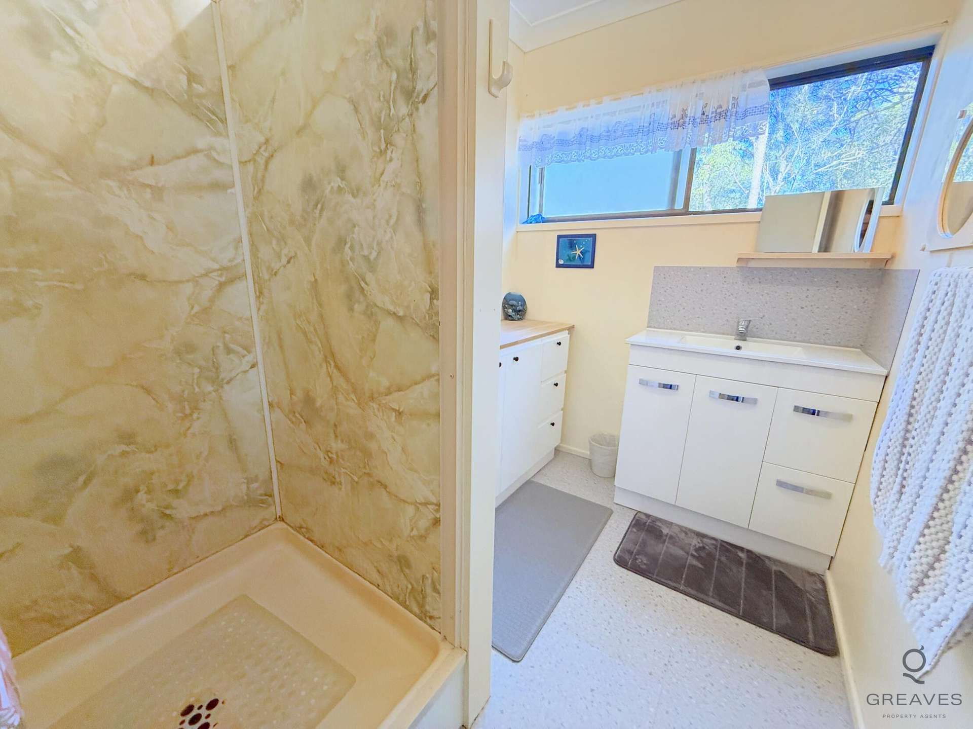 47 Weir Road, South Kolan For Sale by Farmbuy.com - image 9