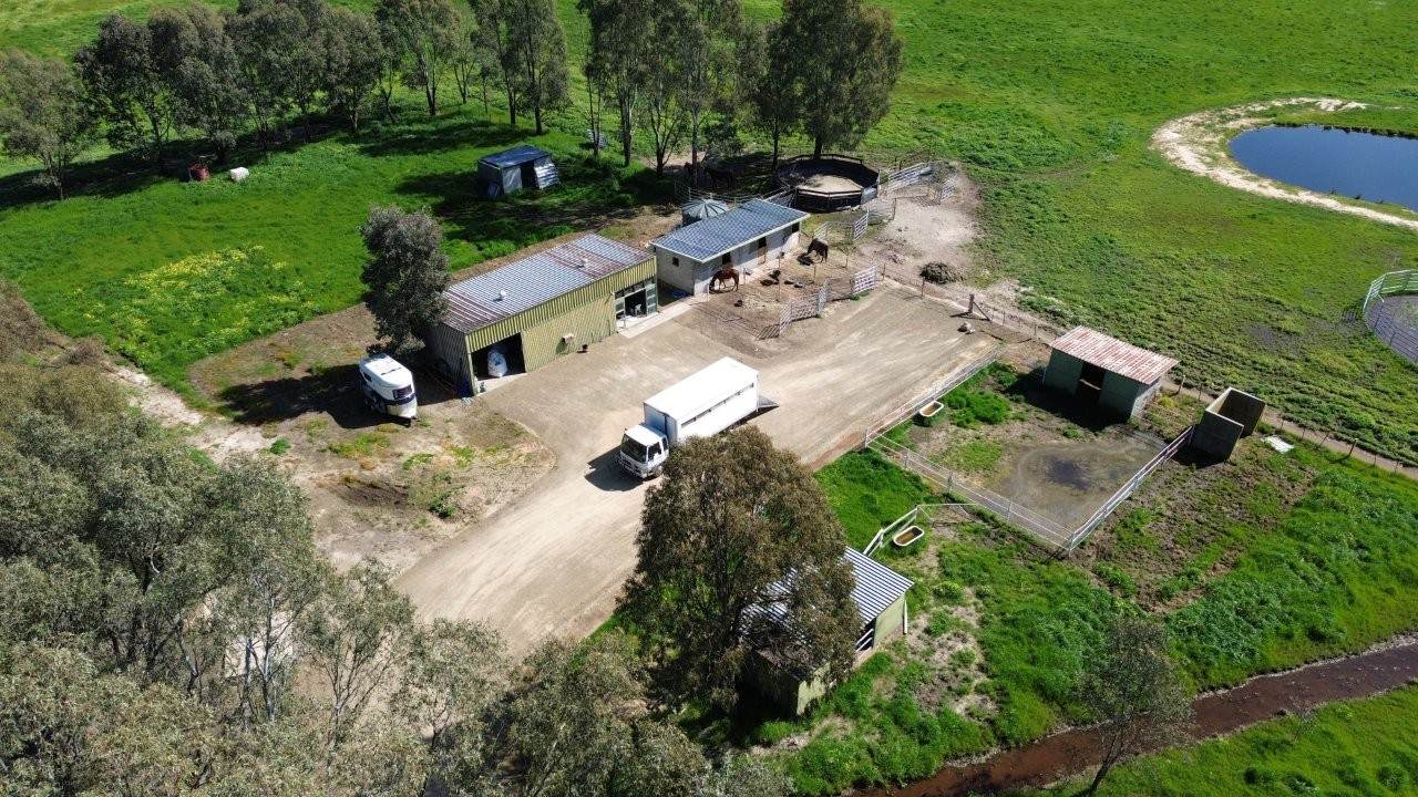 104 Glenrowan Road, Wangaratta South For Sale by Farmbuy.com - image 22