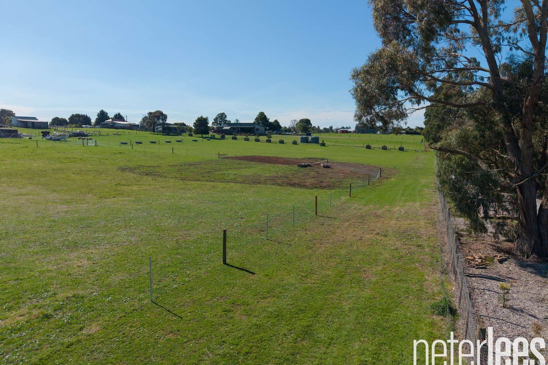 42 Suburb Road, Westbury For Sale by Farmbuy.com - image 15