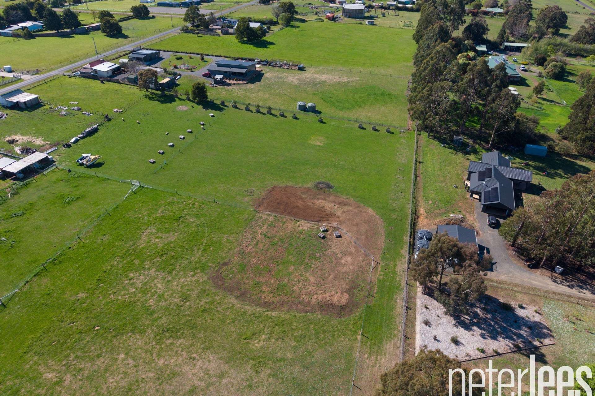 42 Suburb Road, Westbury For Sale by Farmbuy.com - image 11