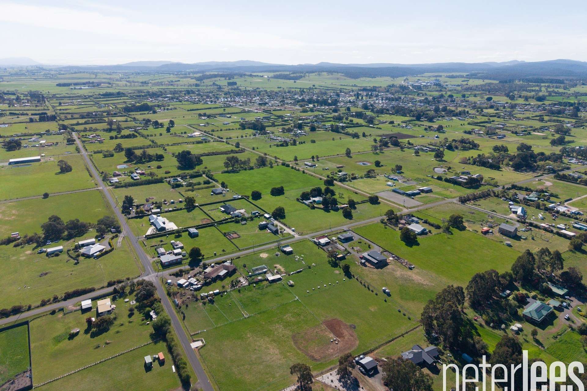 42 Suburb Road, Westbury For Sale by Farmbuy.com - image 13