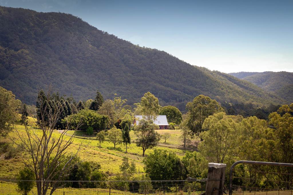 89 Dawson Creek Road, Highvale QLD 4520