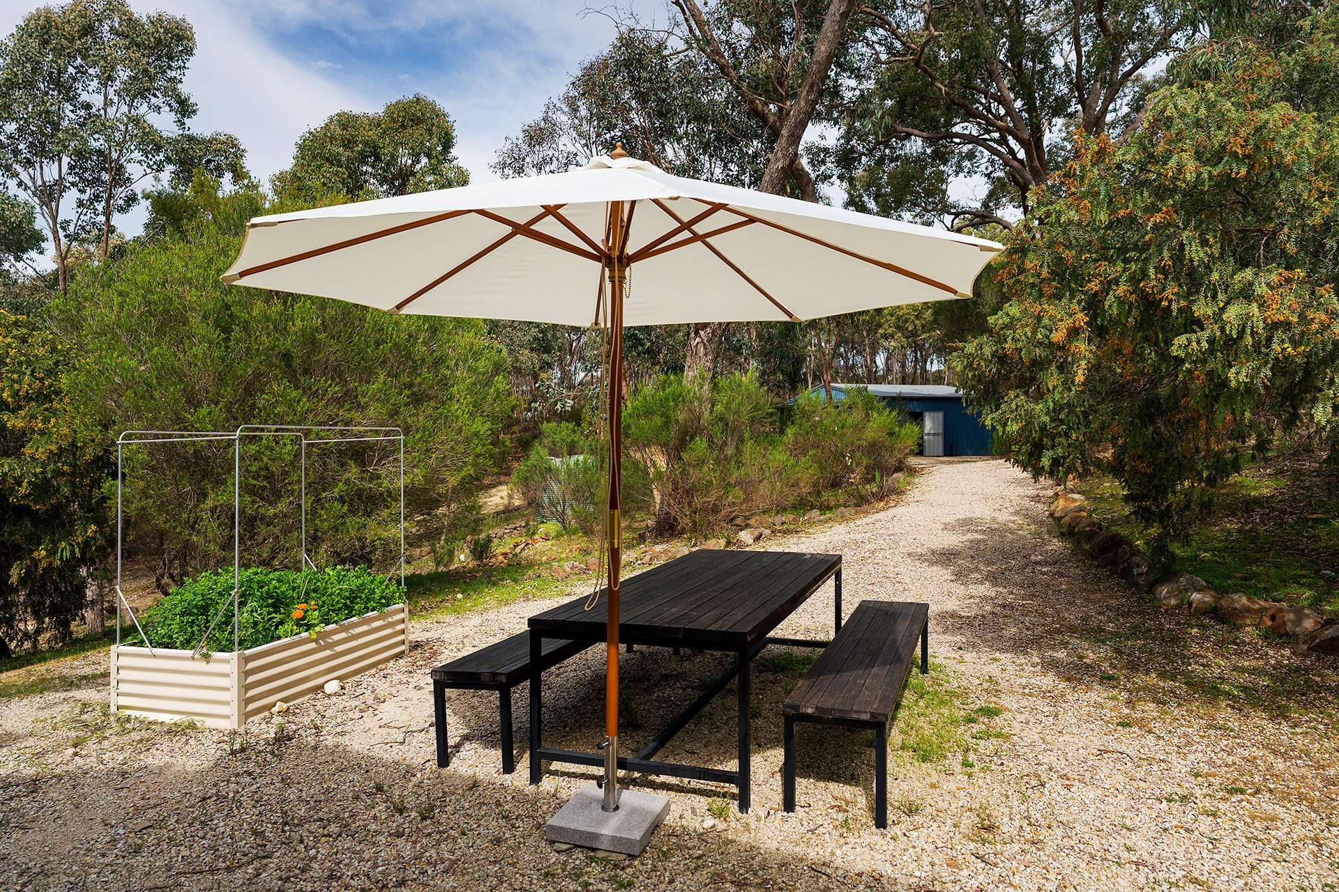 60 Sparks Road, Chewton Bushlands For Sale by Farmbuy.com - image 19
