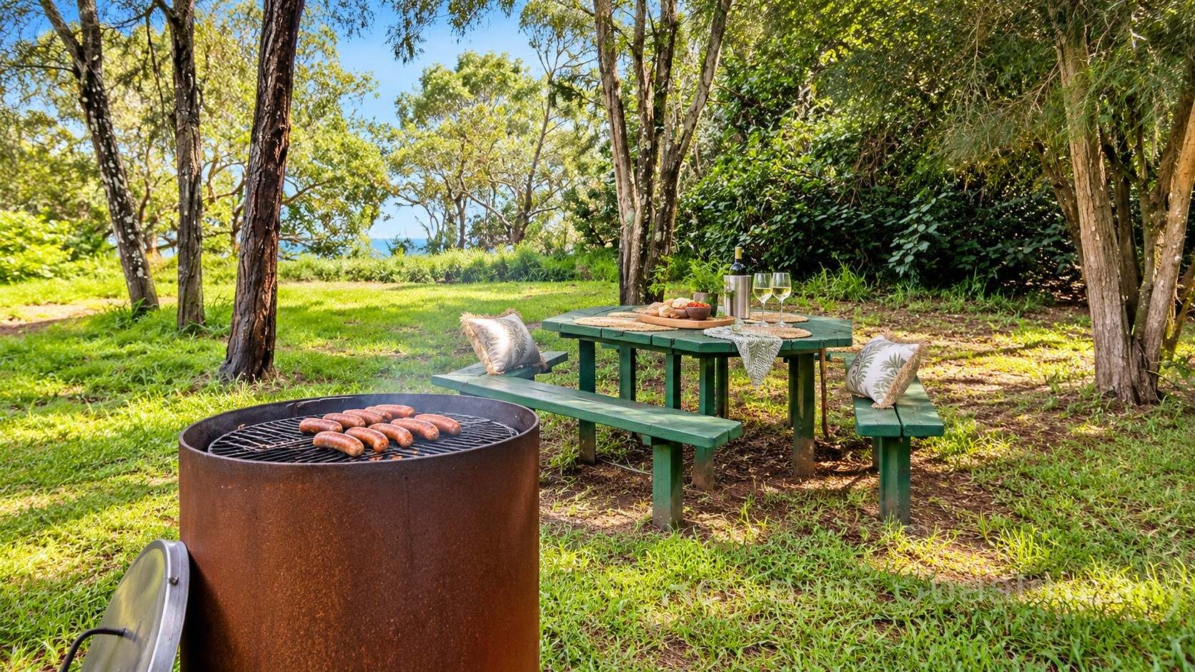 65 Coondooroopa Drive, Macleay Island For Sale by Farmbuy.com - image 13