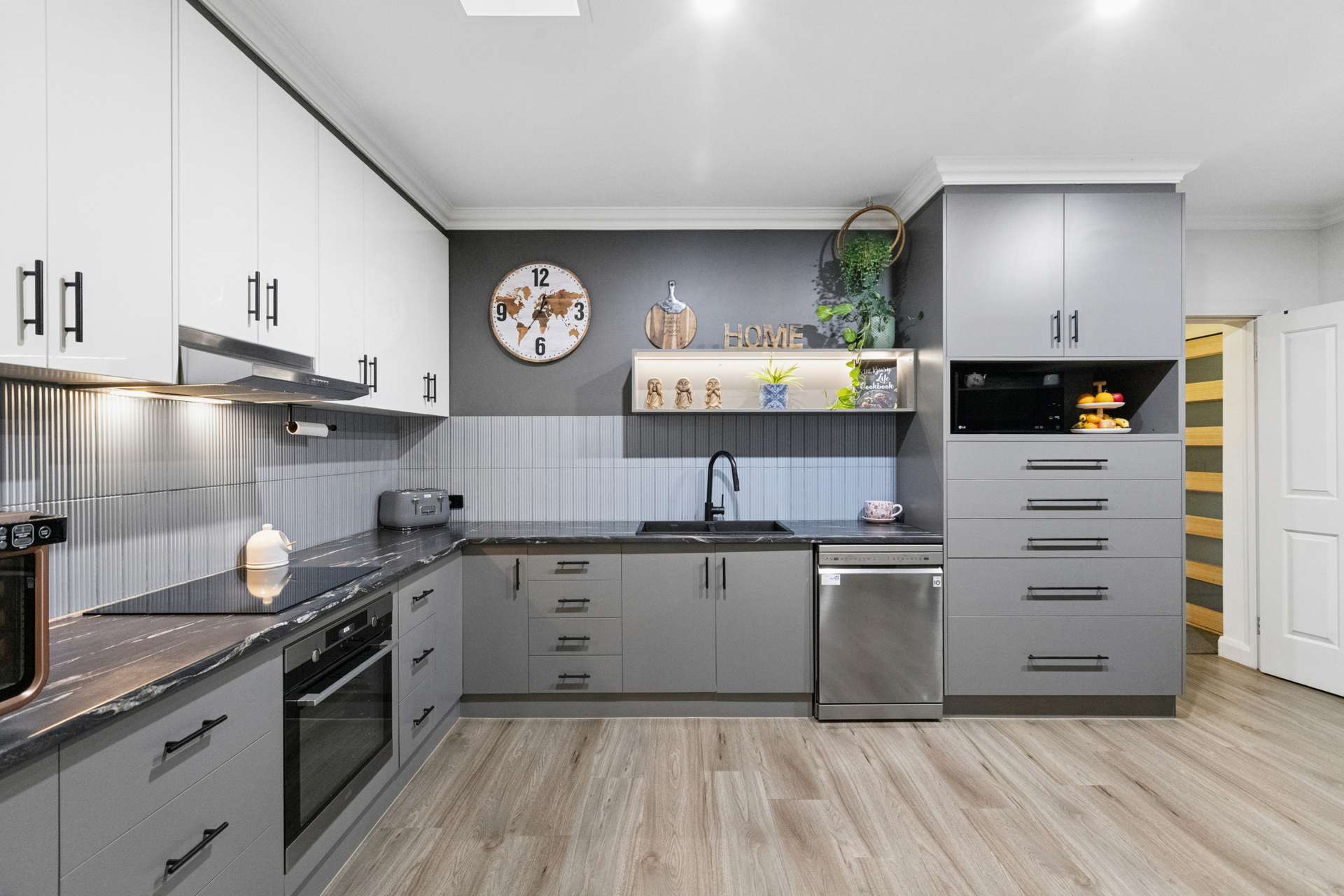 9 Nerrum Avenue, Red Cliffs For Sale by Farmbuy.com - image 3
