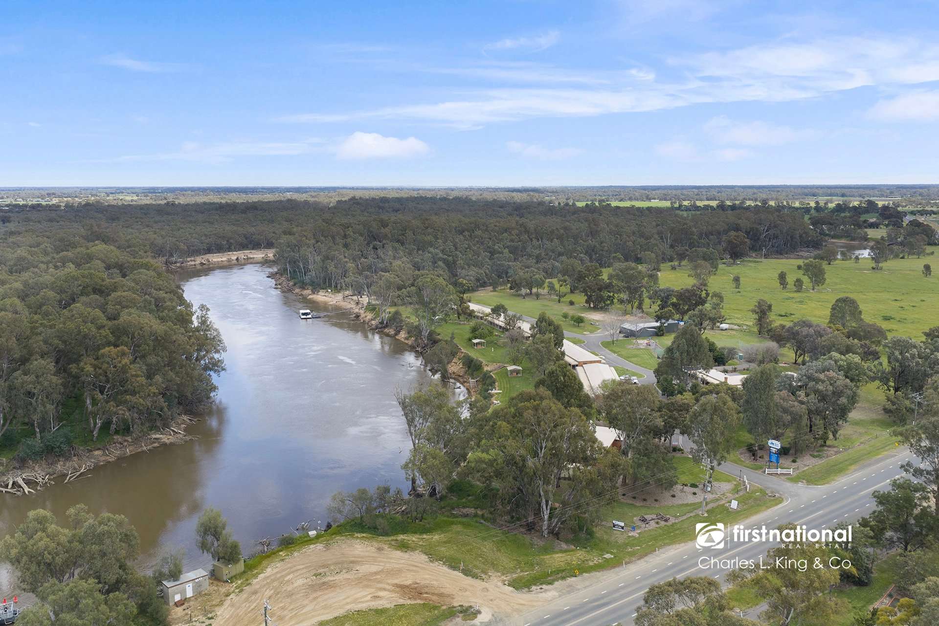 325 Perricoota Road, Moama Auction by Farmbuy.com - image 5