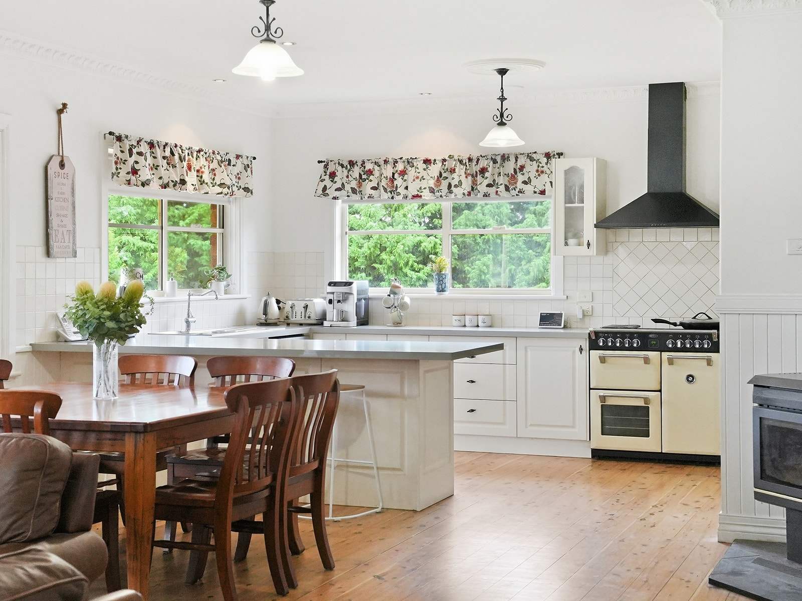 54 Berrilee Road, Orange For Sale by Farmbuy.com - image 6