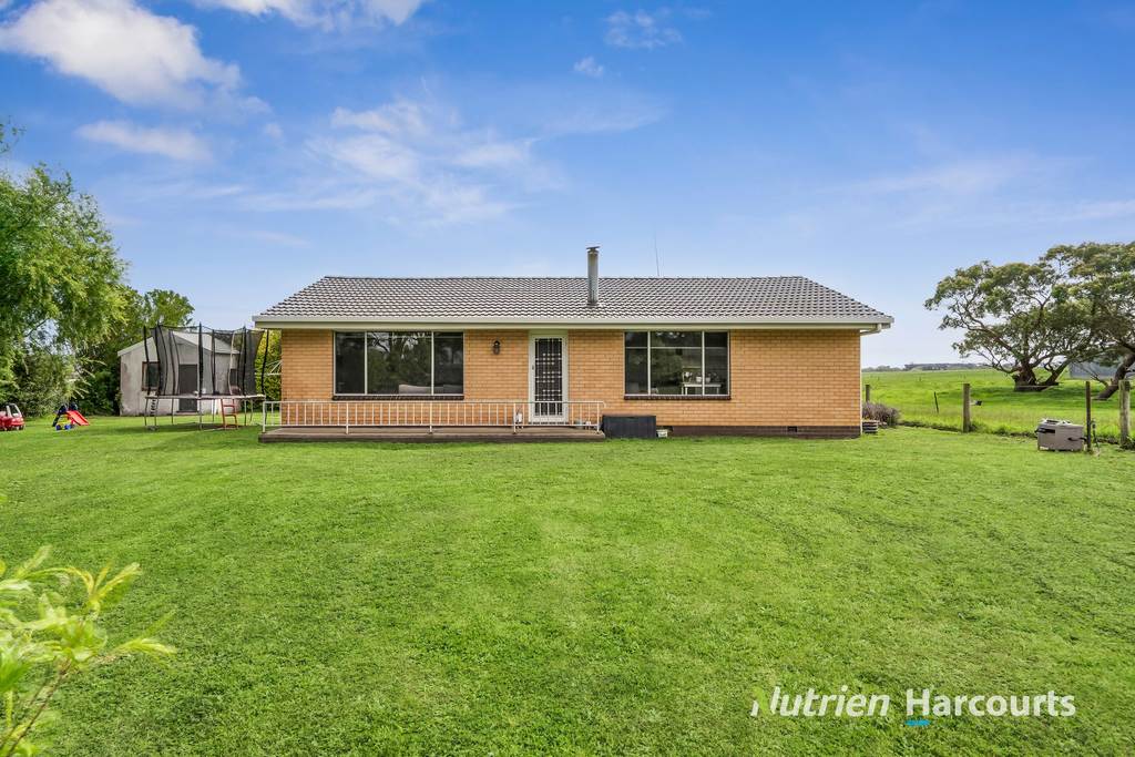 339 North South Road, Paaratte VIC 3268