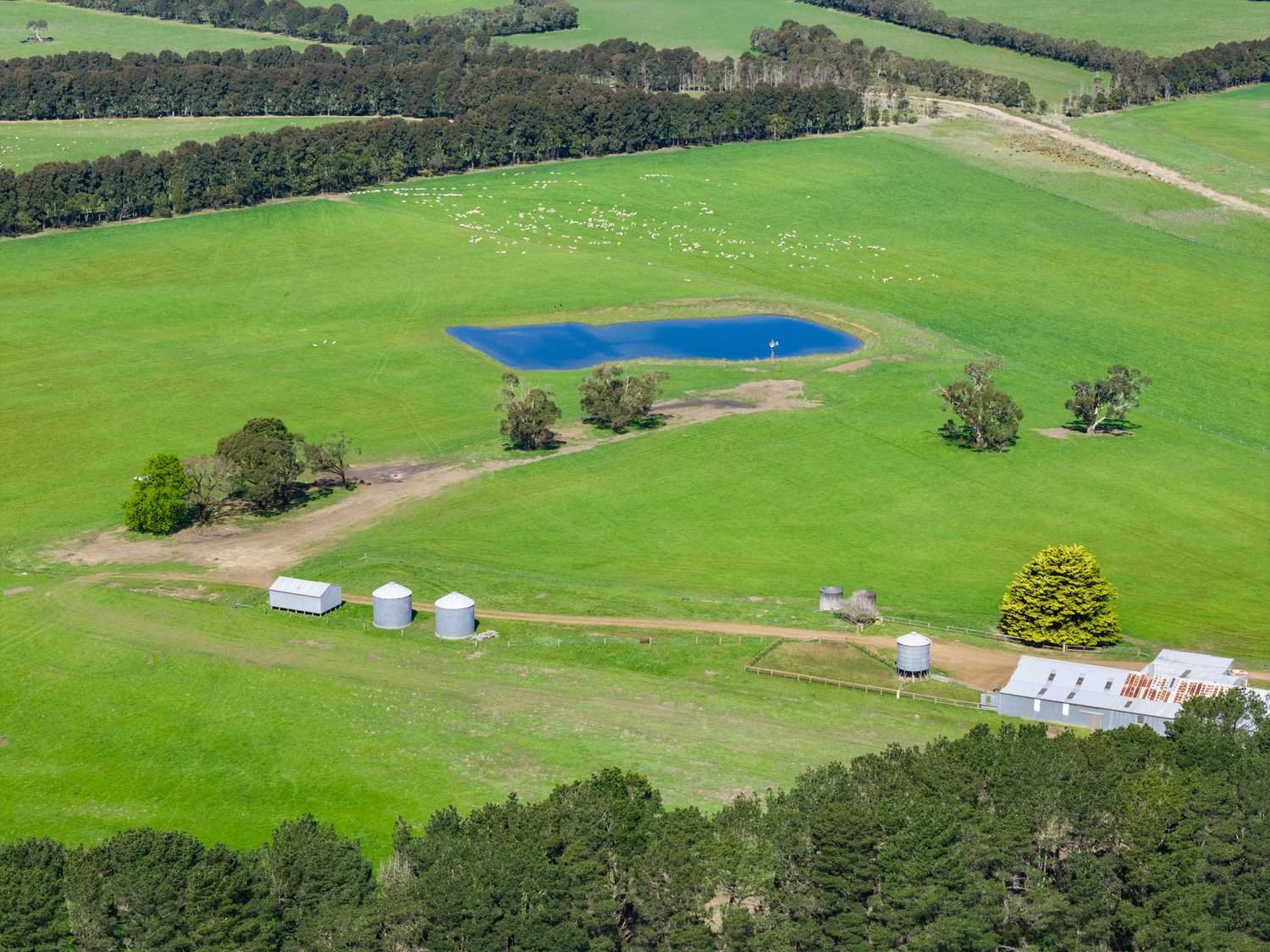 - Hamilton Port Fairy Road, Byaduk For Sale by Farmbuy.com - image 25