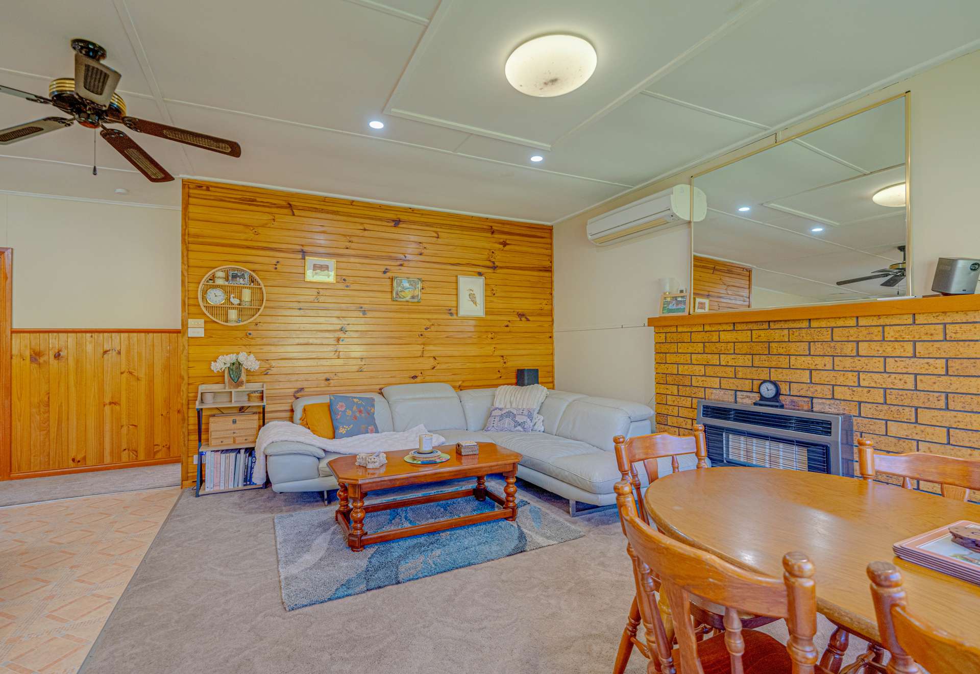 929 Myrtleford-Yackandandah Road, Barwidgee For Sale by Farmbuy.com - image 10