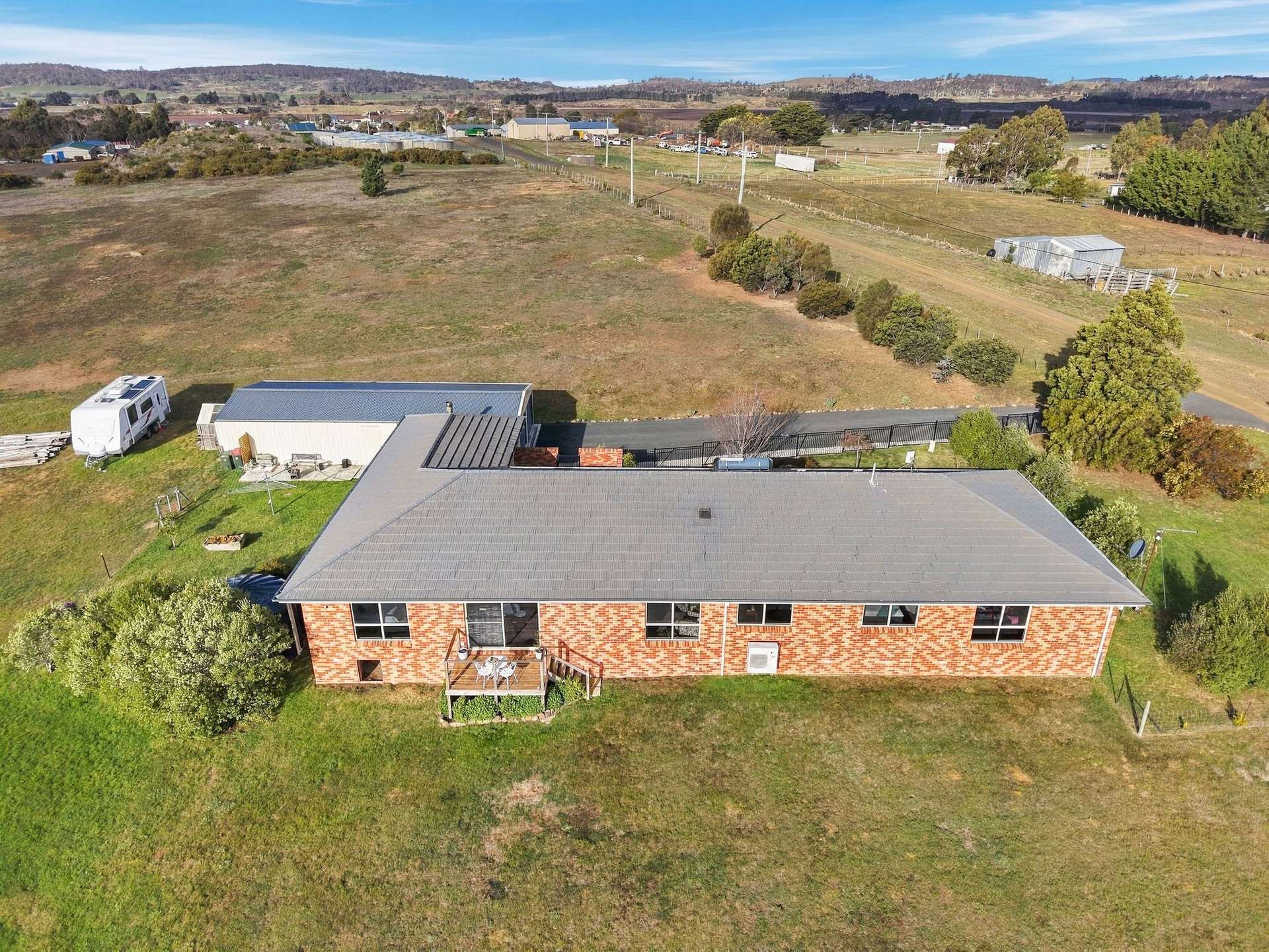 33 Glenelg Street, Oatlands For Sale by Farmbuy.com - image 27