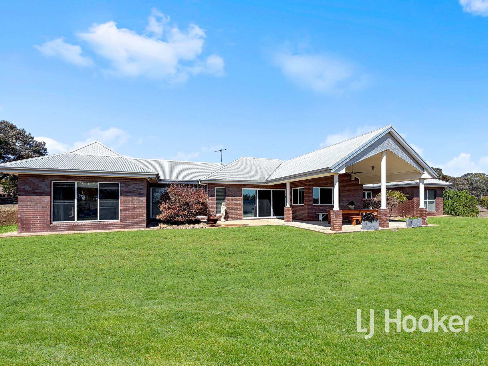 255E Swanbrook Road, Inverell For Sale by Farmbuy.com - image 2