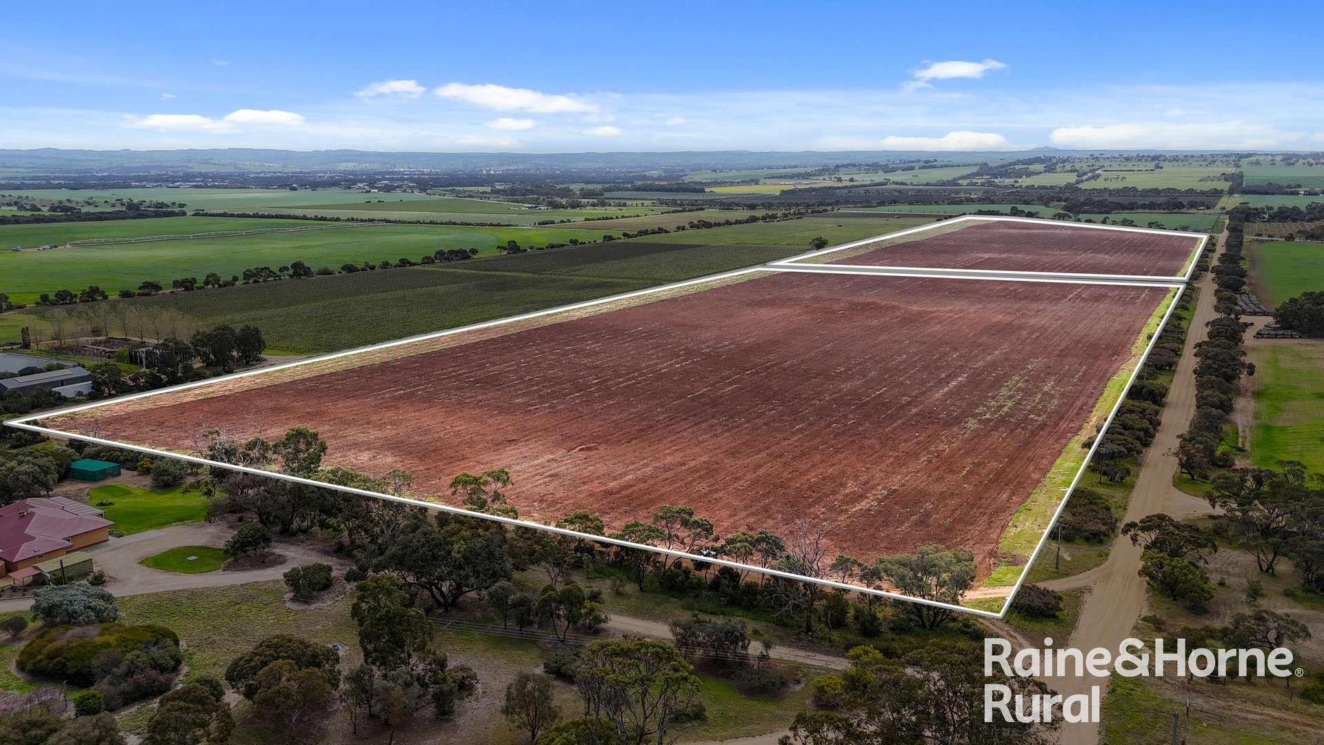 A21, A23 & A24 Riverside Road, Strathalbyn For Sale by Farmbuy.com - image 7