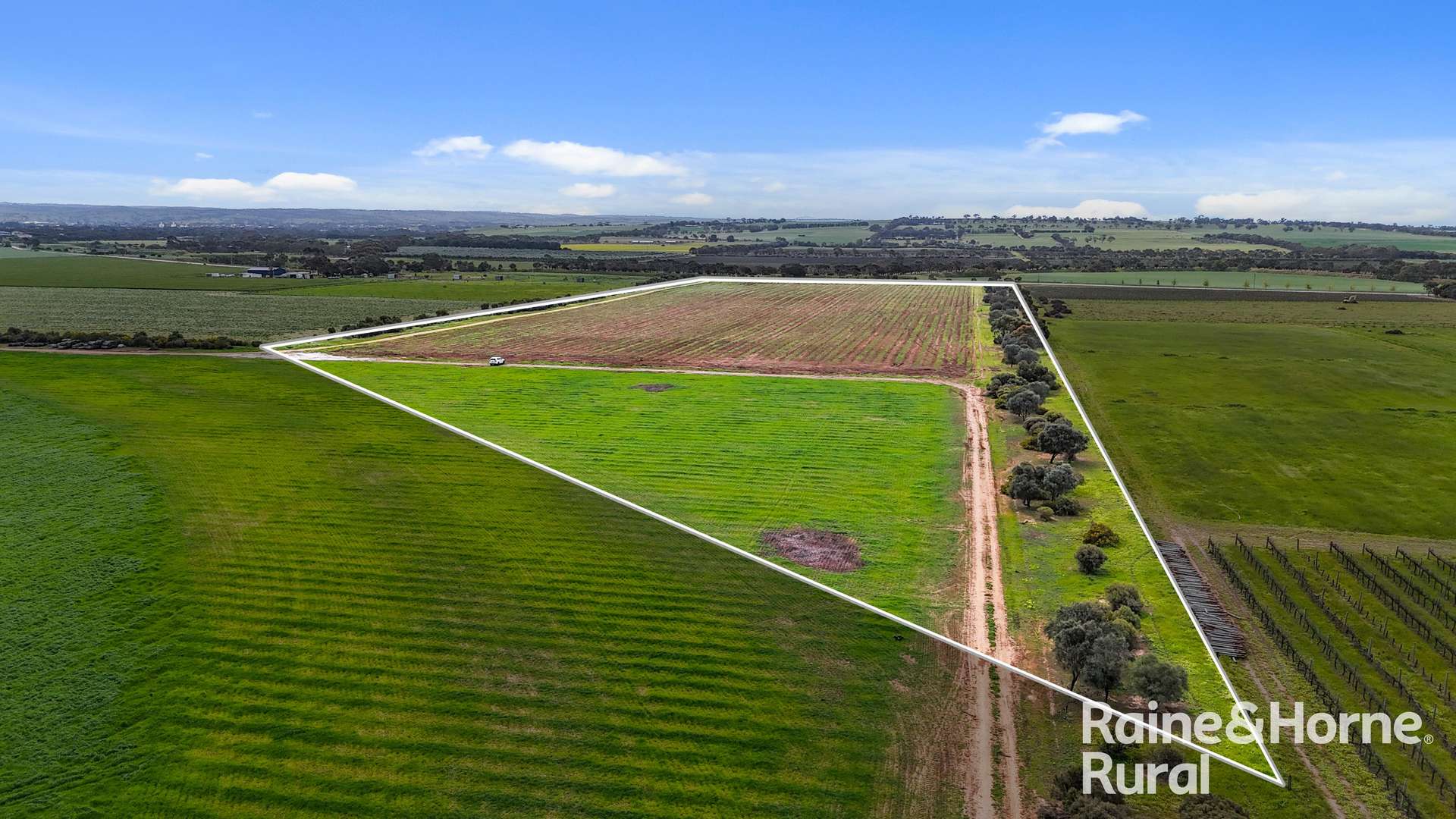 A21, A23 & A24 Riverside Road, Strathalbyn For Sale by Farmbuy.com - image 16
