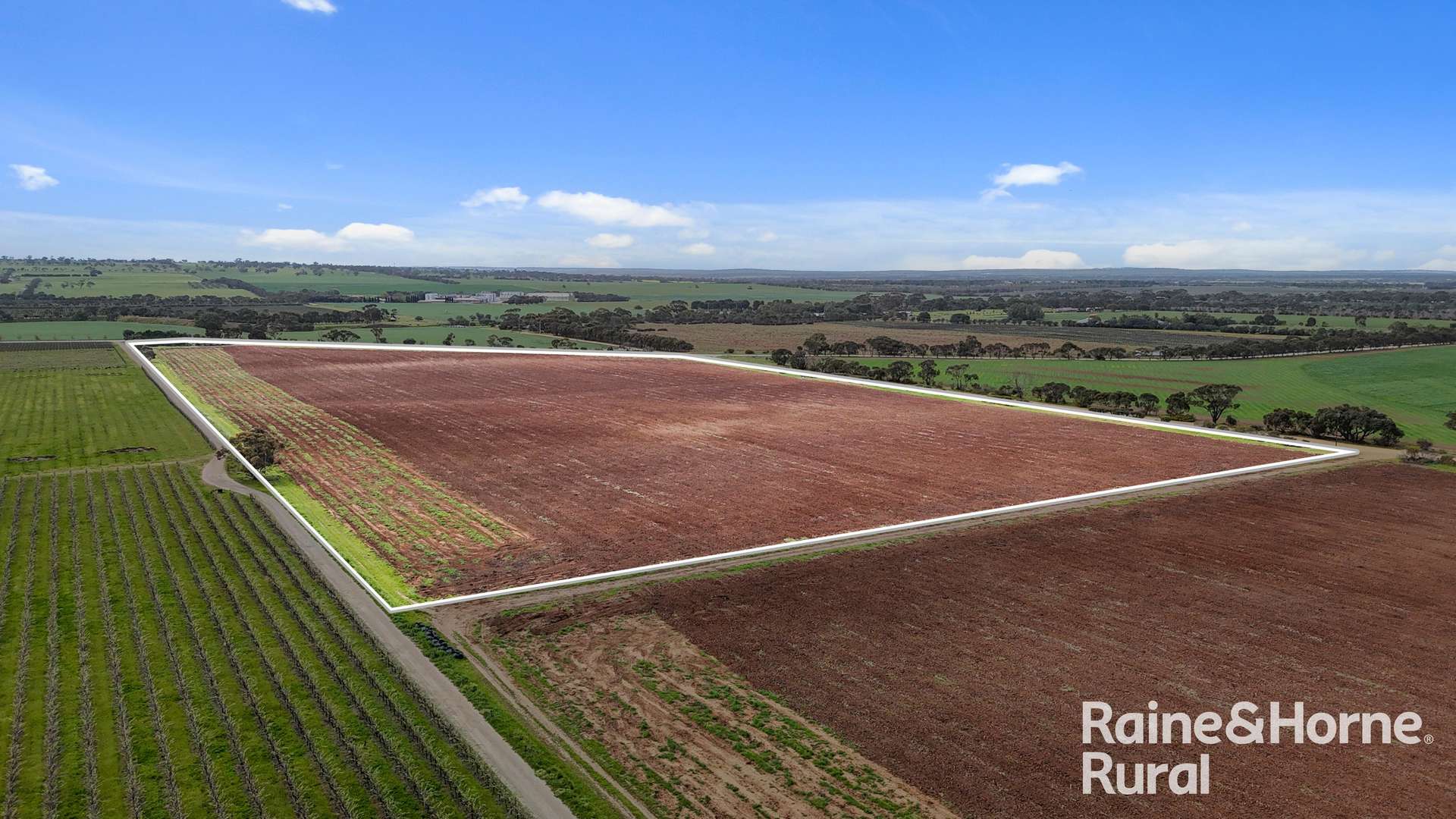 A21, A23 & A24 Riverside Road, Strathalbyn For Sale by Farmbuy.com - image 19