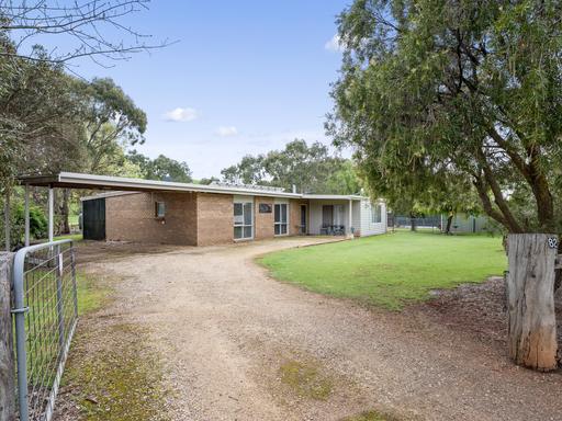 82 Main Street, Maindample VIC 3723