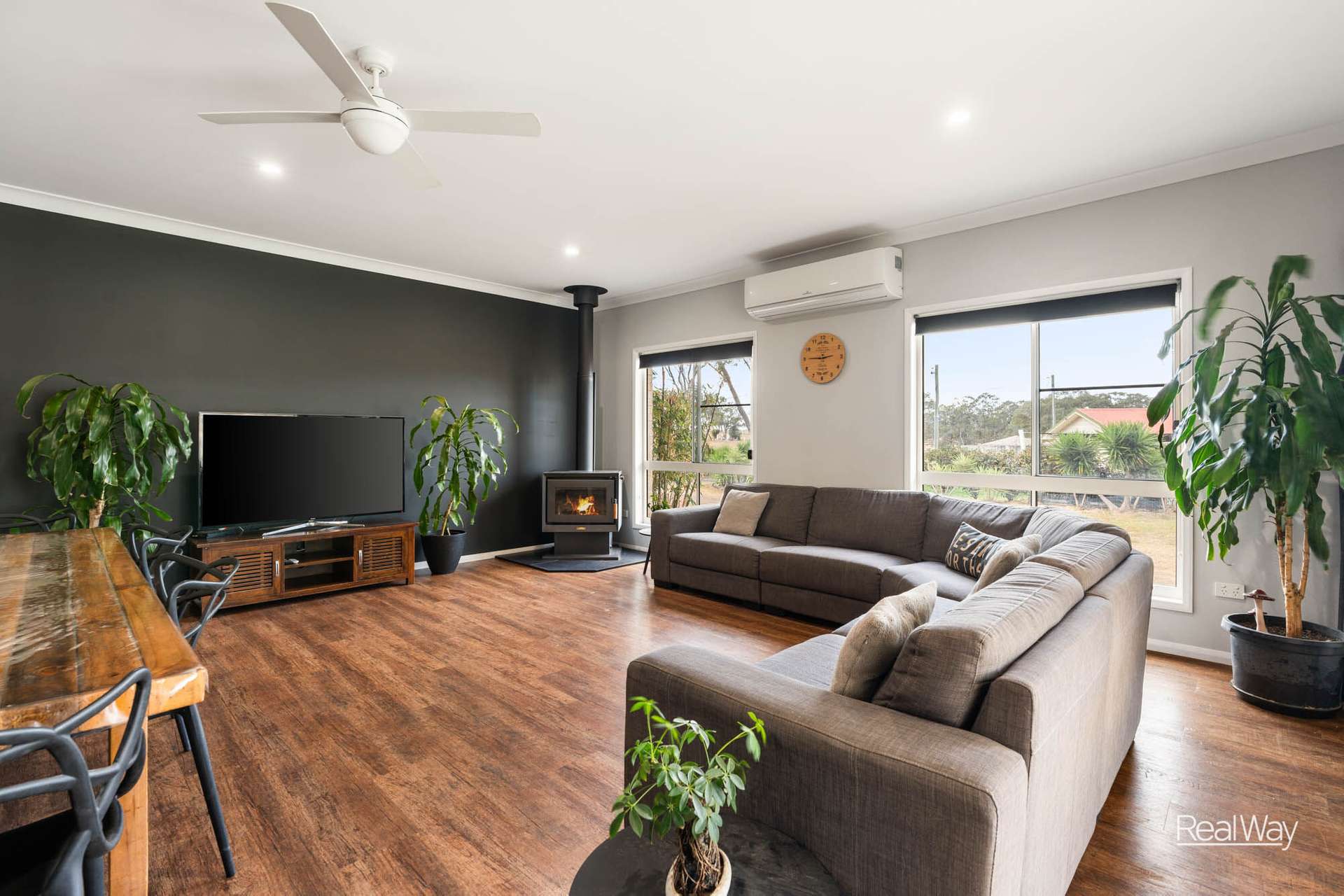 7A Peters Road, Meringandan West For Sale by Farmbuy.com - image 8