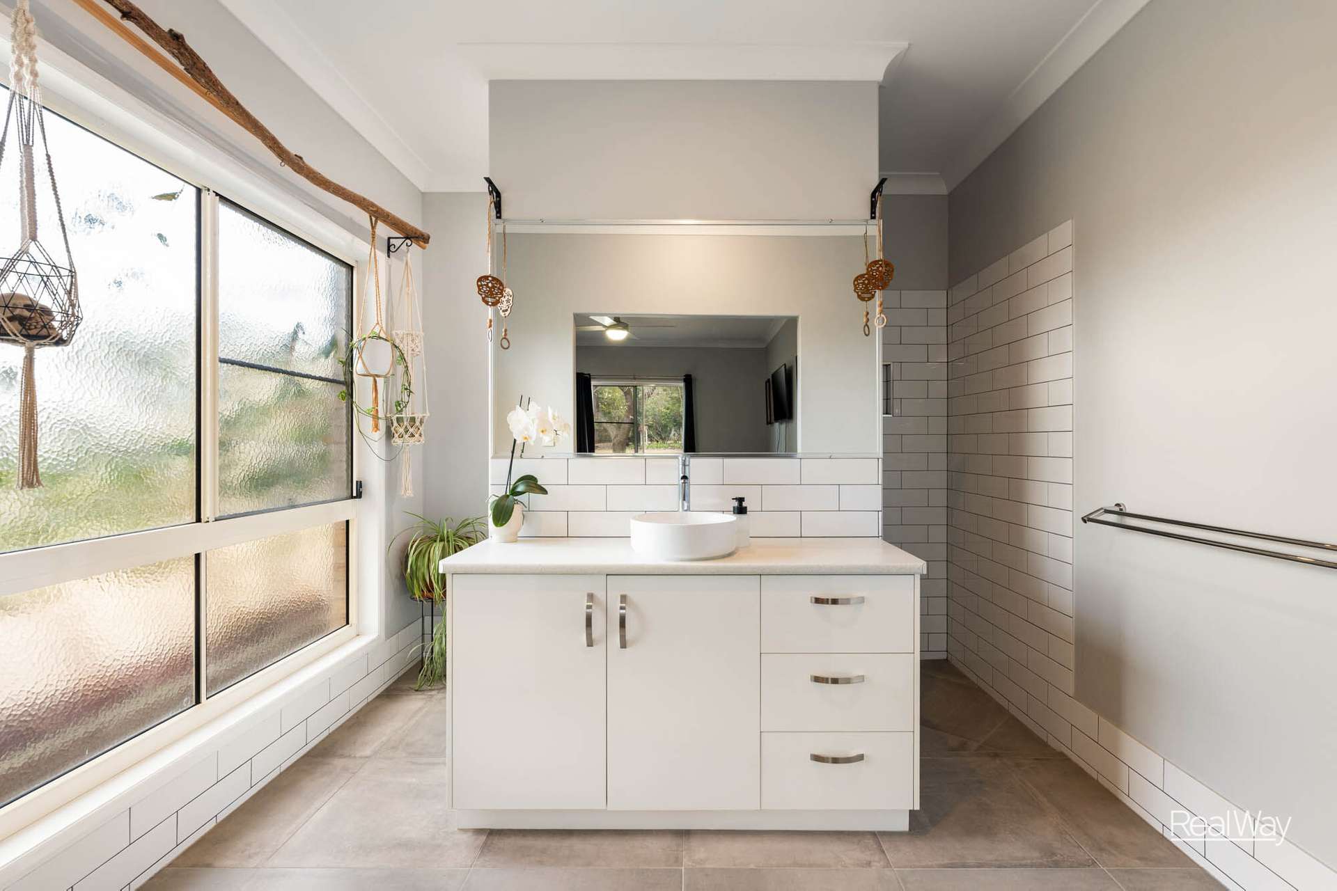 7A Peters Road, Meringandan West For Sale by Farmbuy.com - image 10