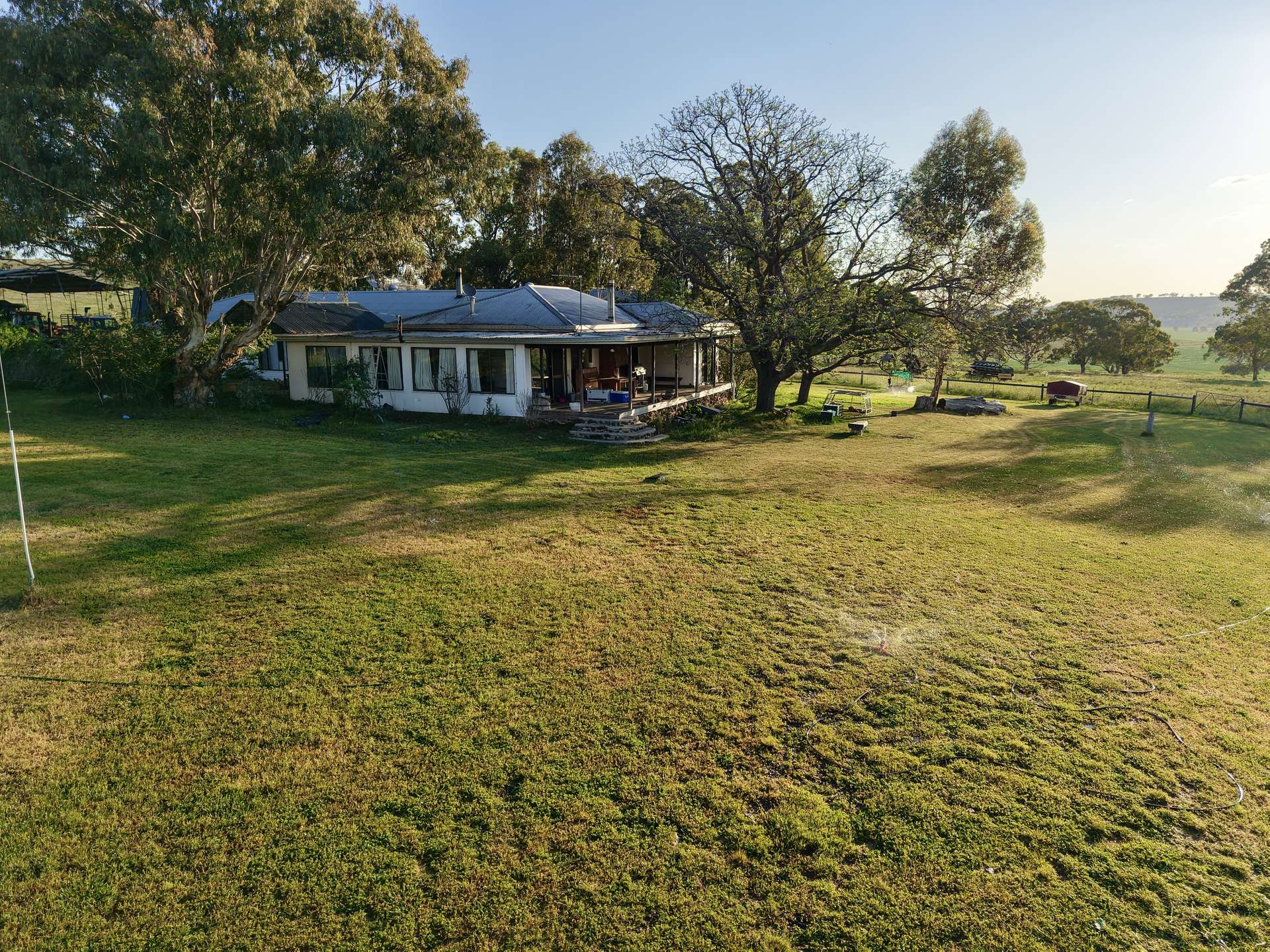 "Yallambee" 92 Yallambee Road, Cassilis For Sale by Farmbuy.com - image 9