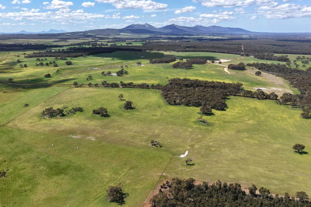 530 Watermans Road, Narrikup WA 6326