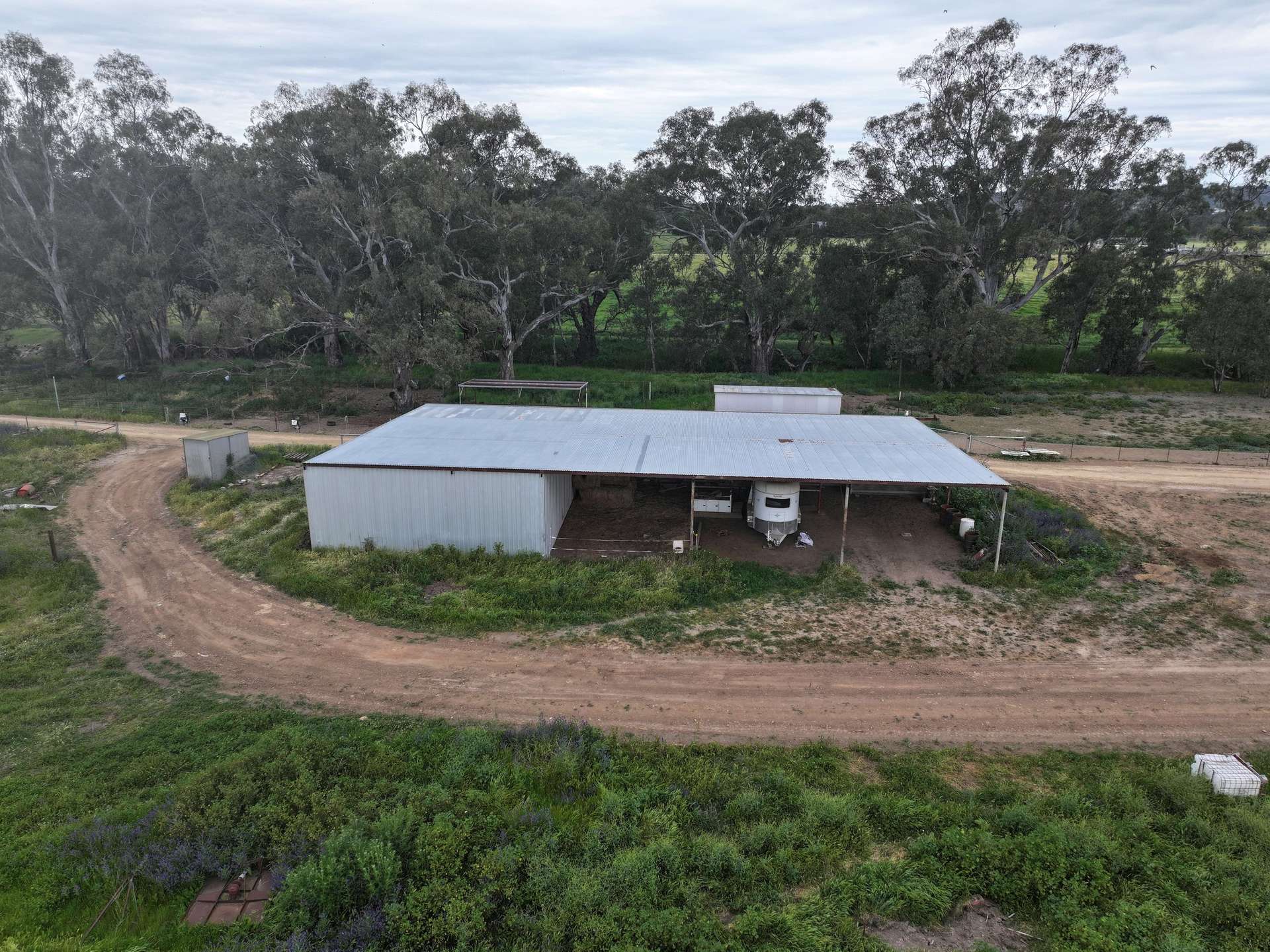 'AYTON VALE' 23 Scott Street, Wagga Wagga For Sale by Farmbuy.com - image 11