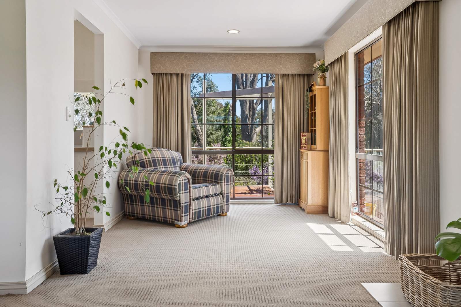 11 Heddle Road, Lancefield For Sale by Farmbuy.com - image 9