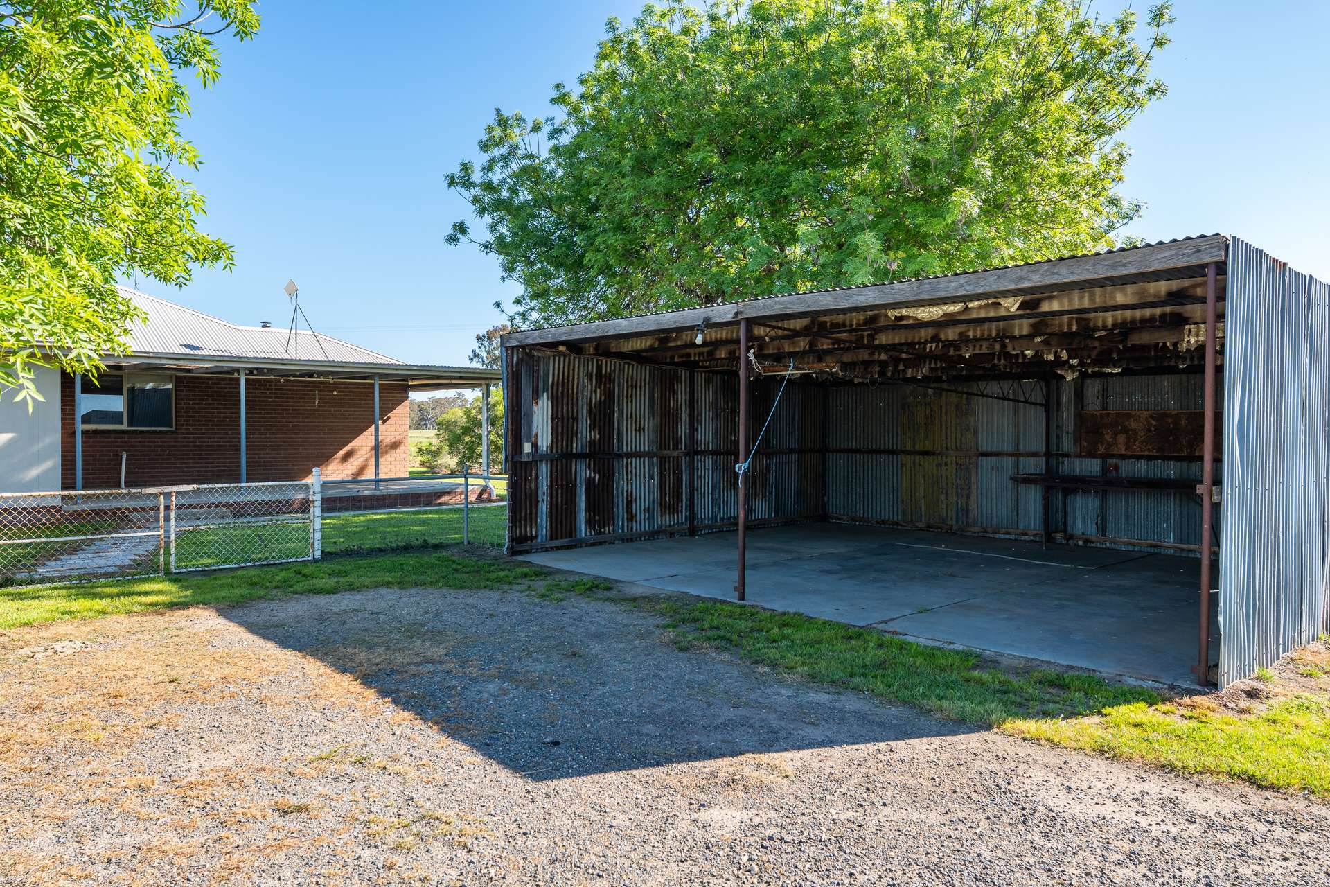 65 Lee Valley Road, Collendina For Sale by Farmbuy.com - image 28