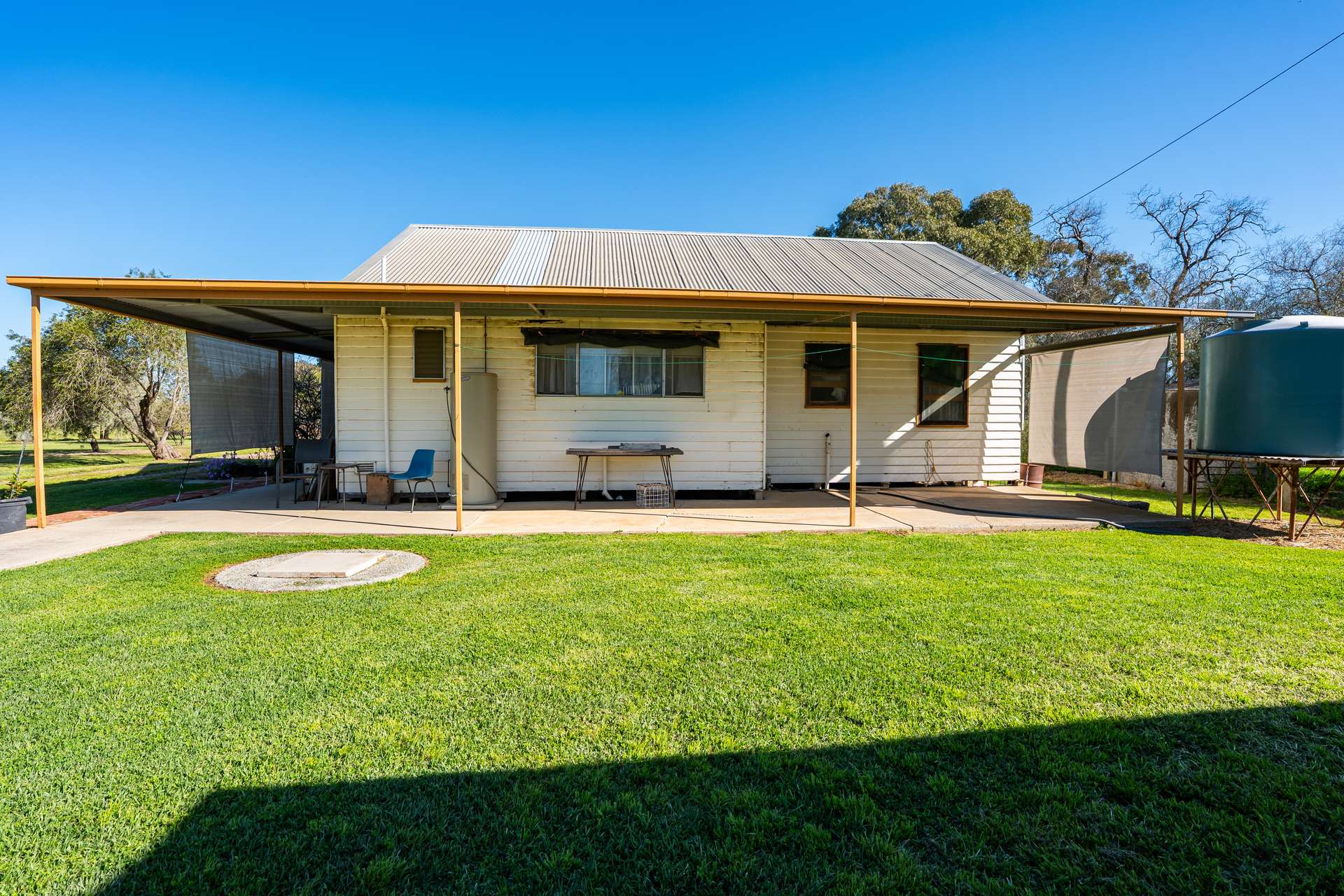 65 Lee Valley Road, Collendina For Sale by Farmbuy.com - image 33