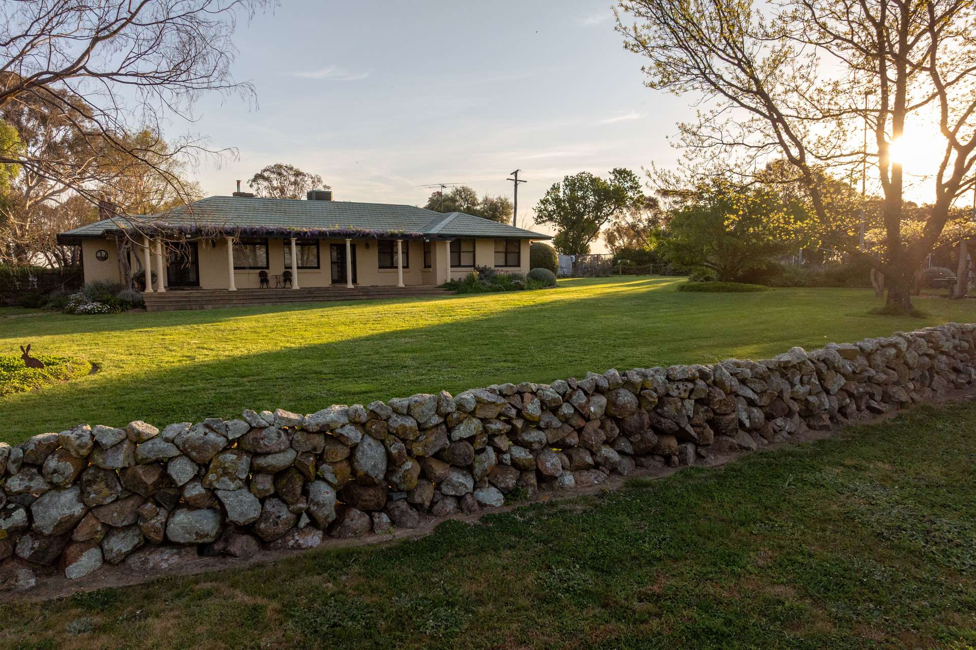713 Lachlan Valley Way, Boorowa For Sale by Farmbuy.com - image 13