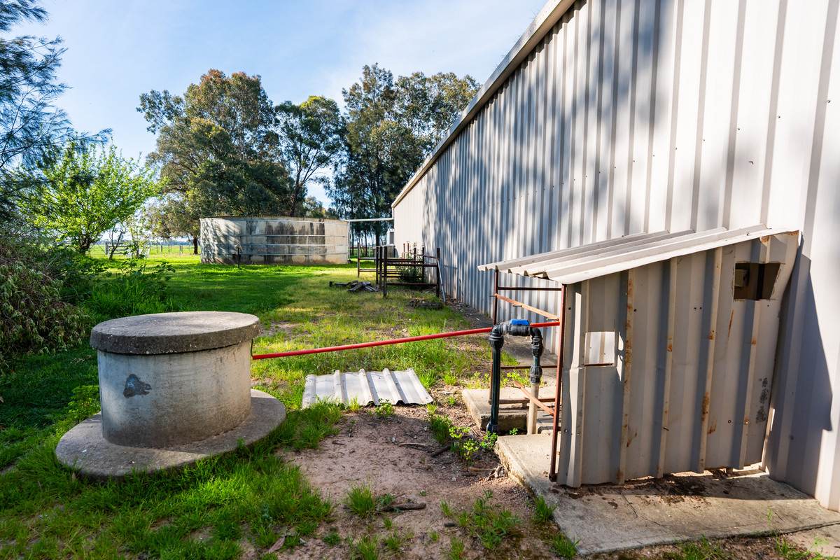 162 Hoults Lane, Moyhu For Sale by Farmbuy.com - image 22